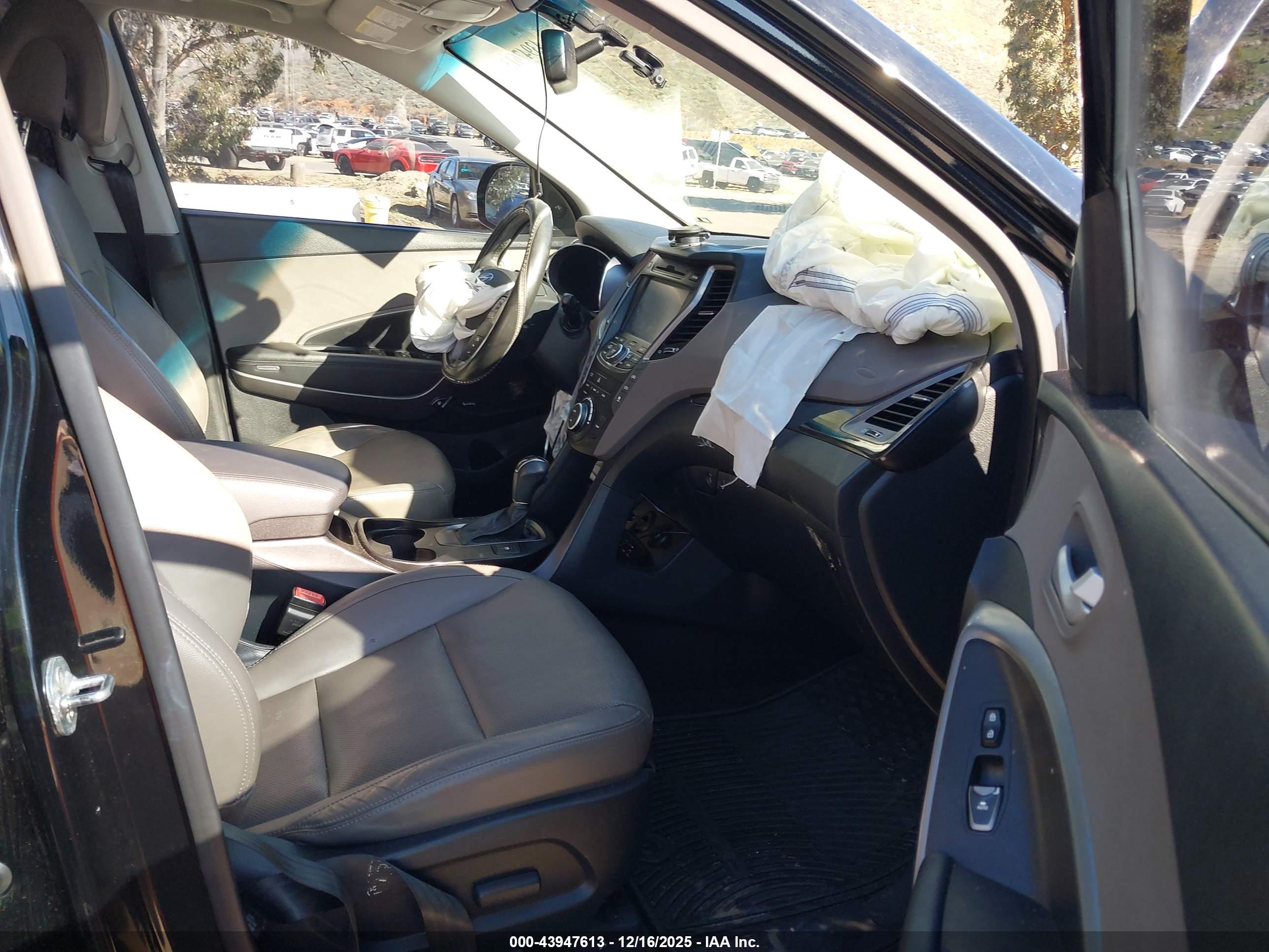 HYUNDAI SANTA image 5