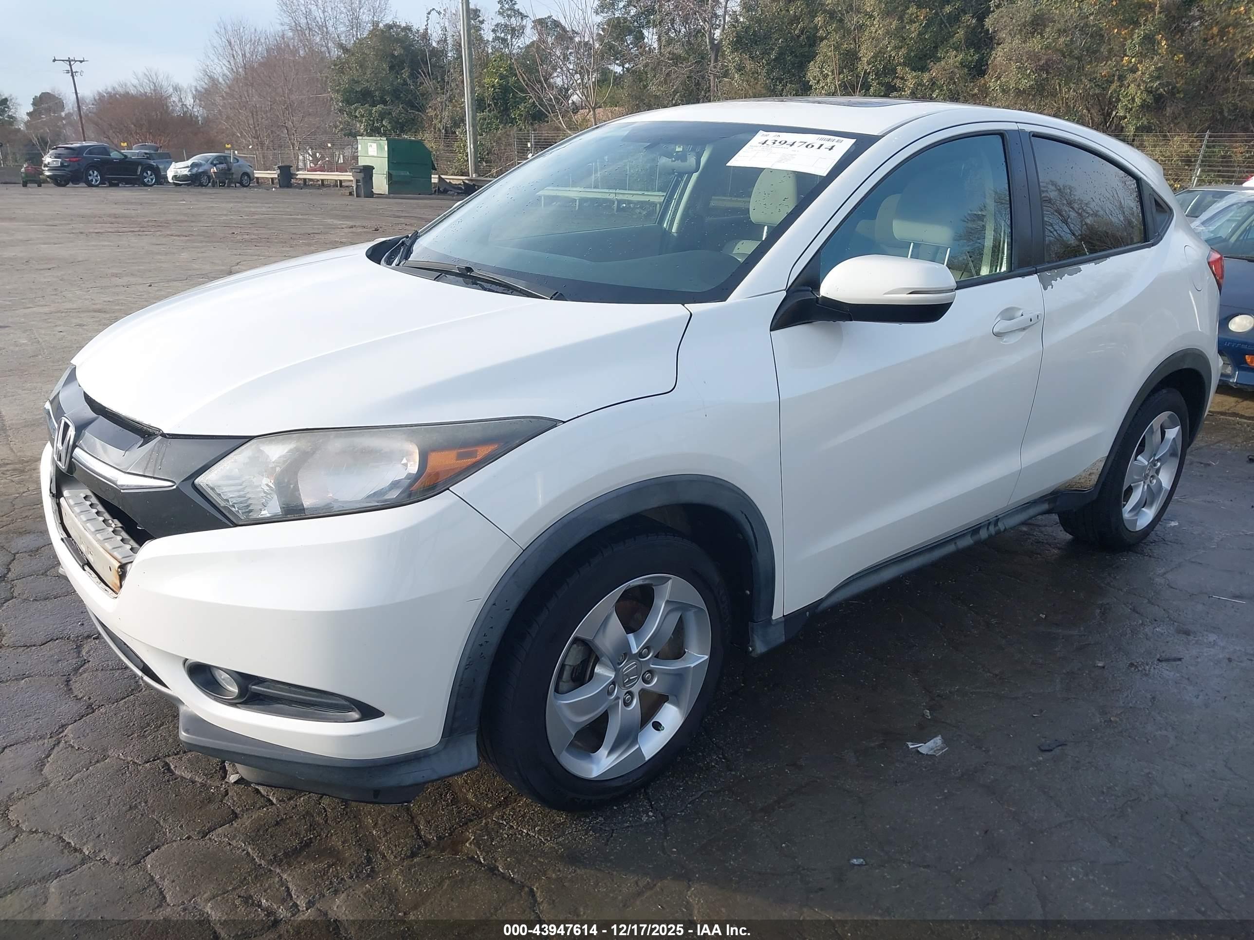 HONDA HR-V image 2