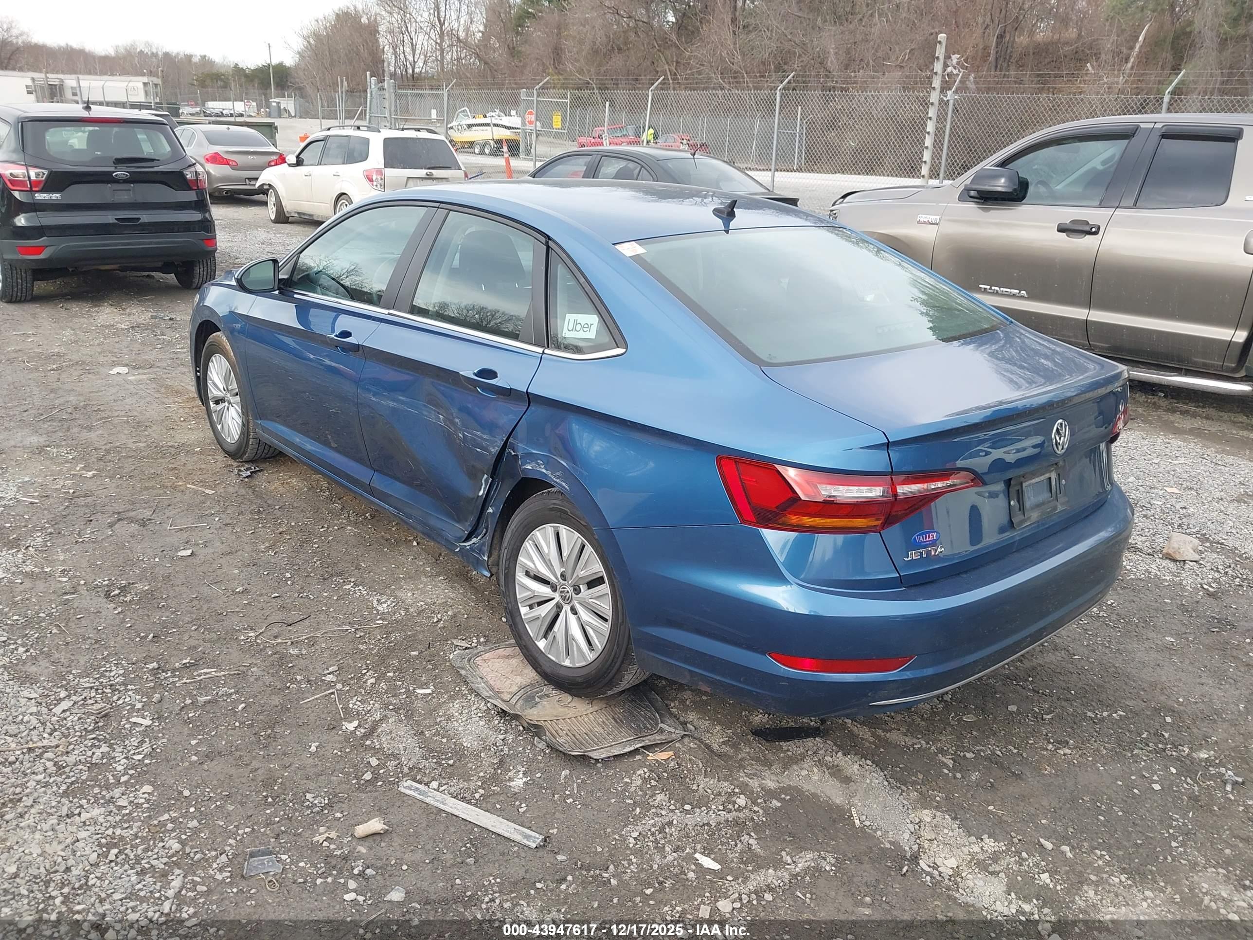 VOLKSWAGEN JETTA image 3