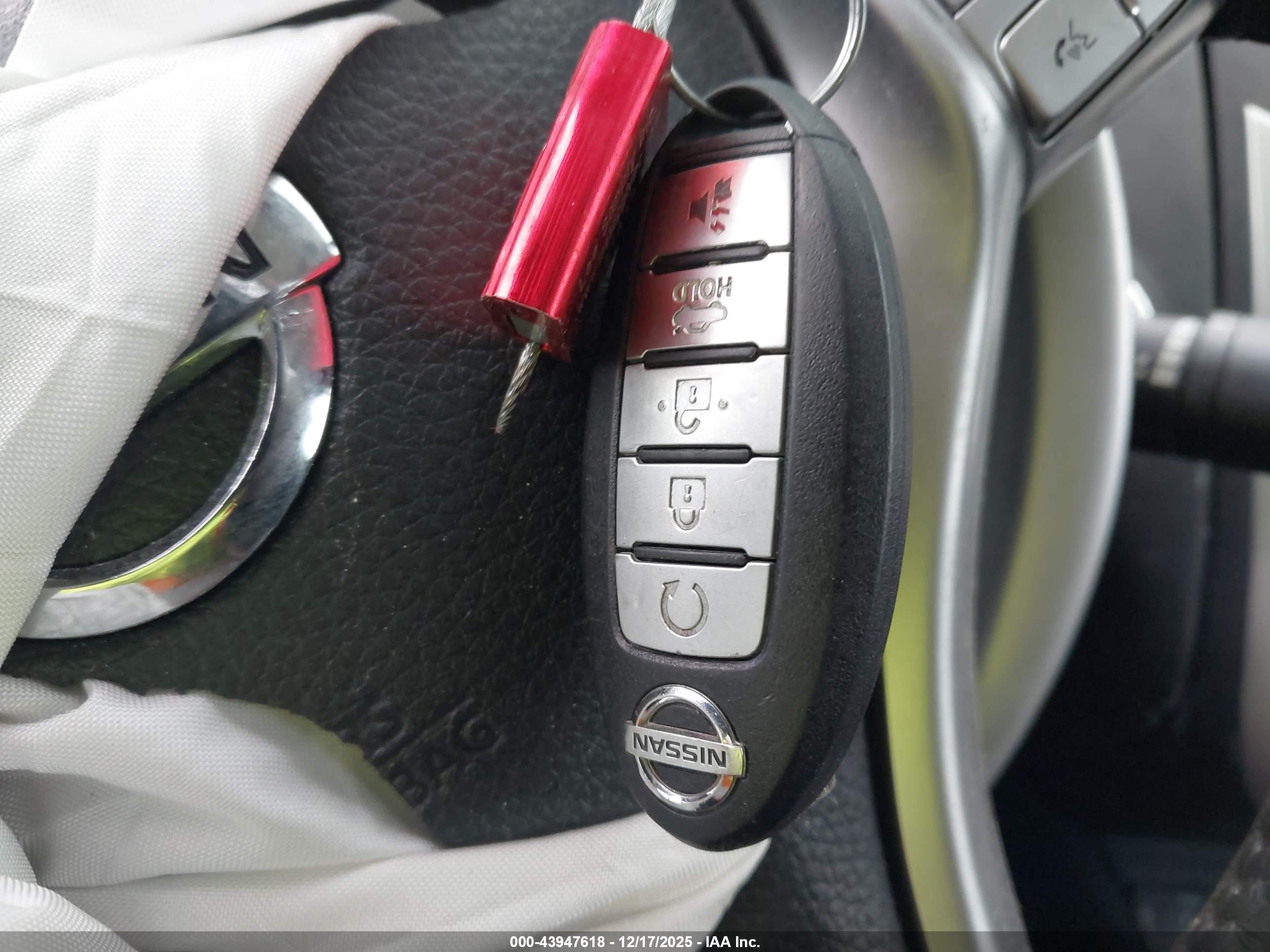 NISSAN ALTIMA image 11