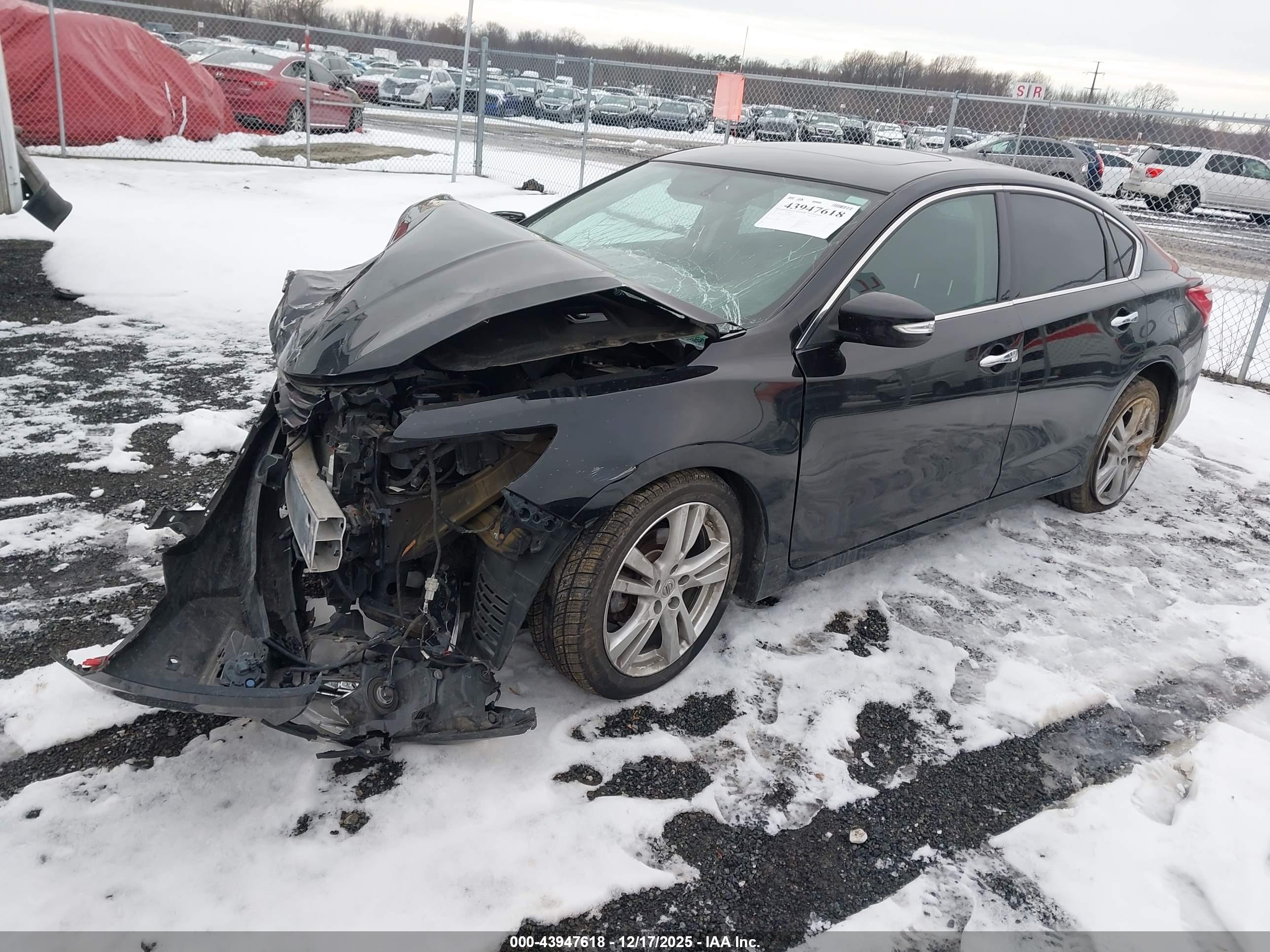 NISSAN ALTIMA image 2