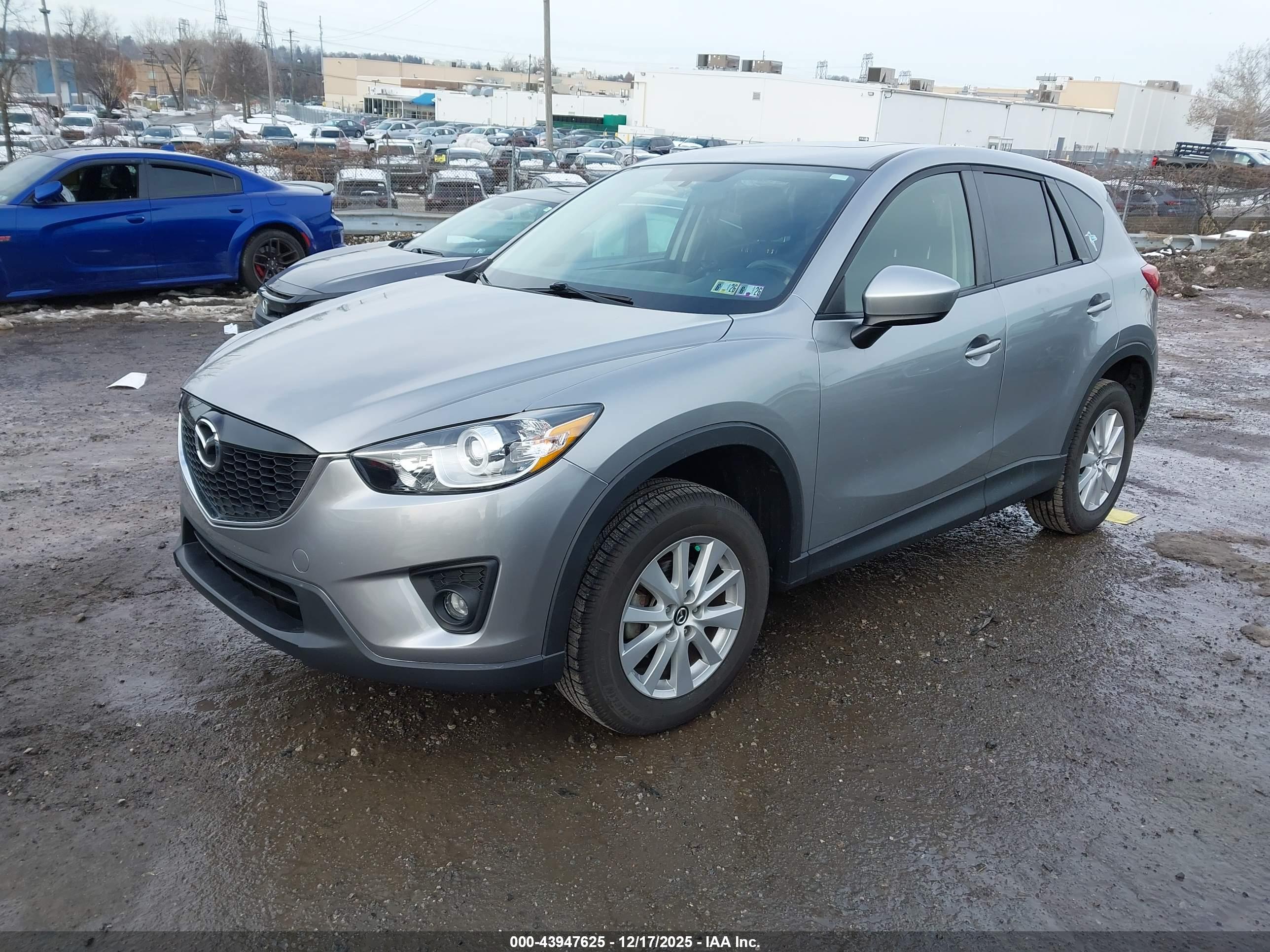 MAZDA CX-5 image 2