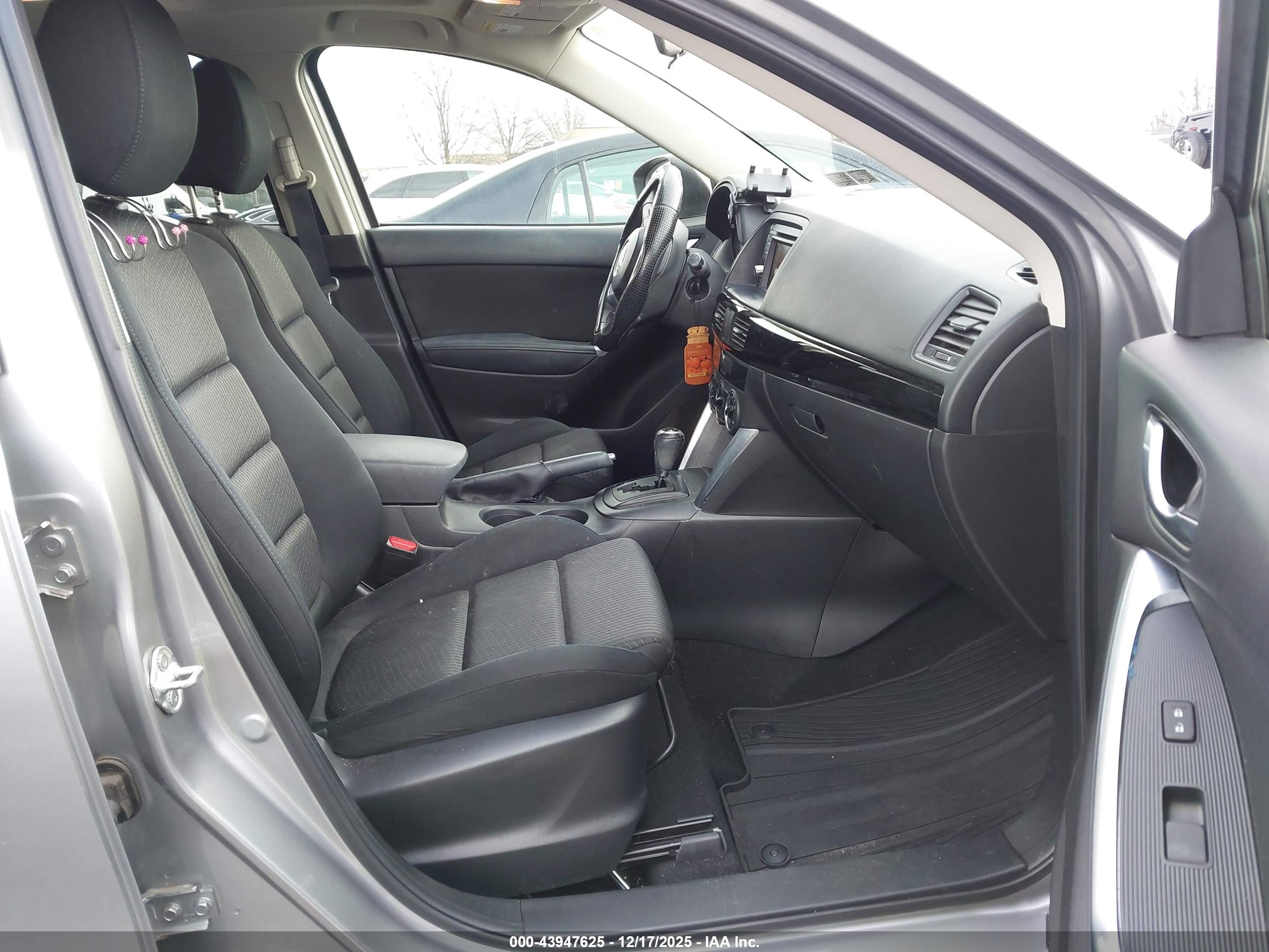 MAZDA CX-5 image 5