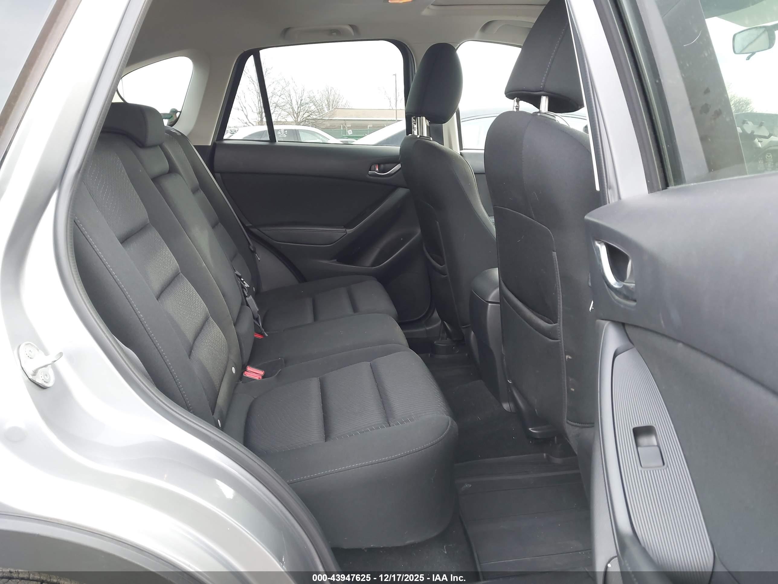 MAZDA CX-5 image 8
