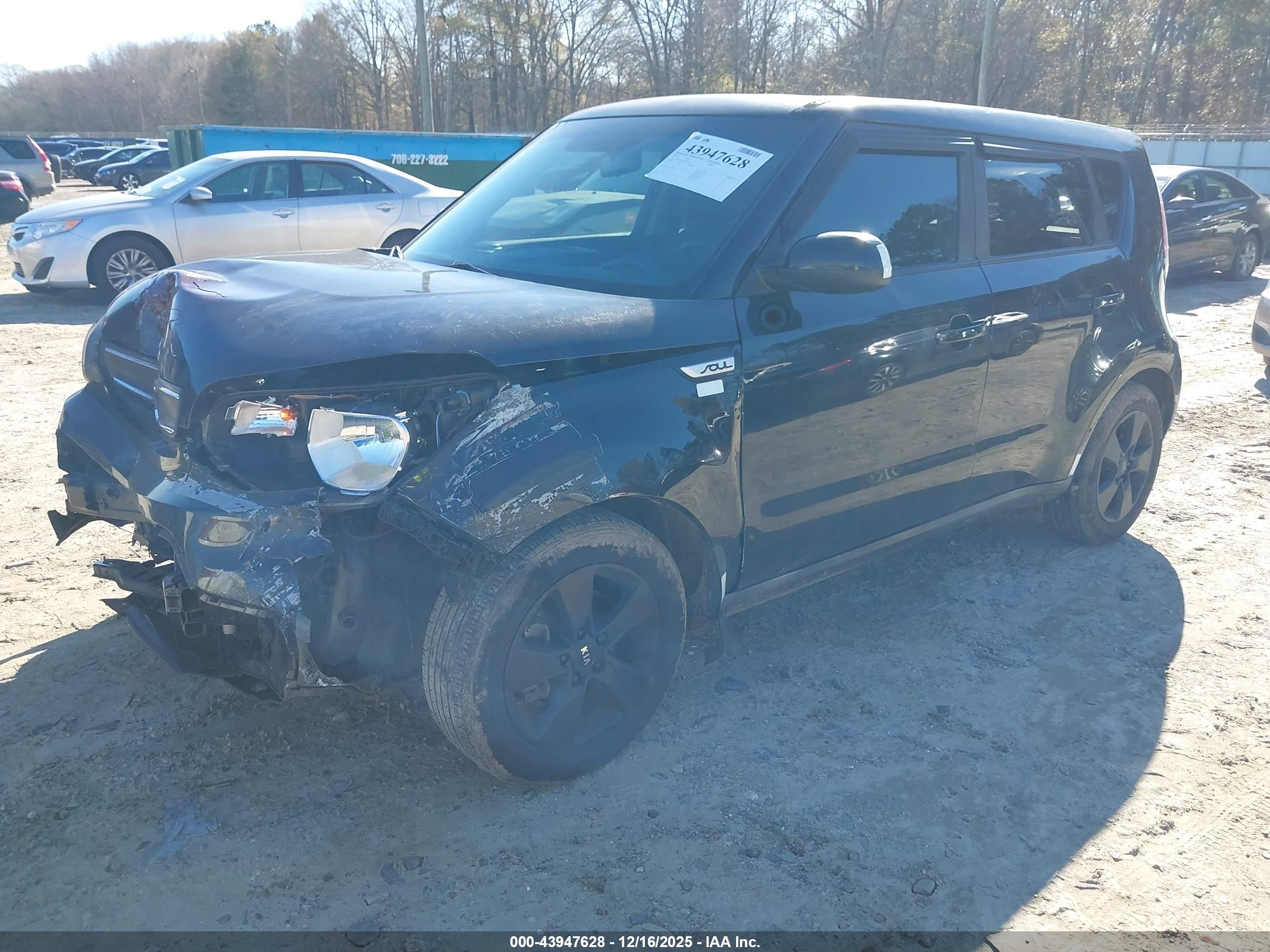 KIA SOUL image 2