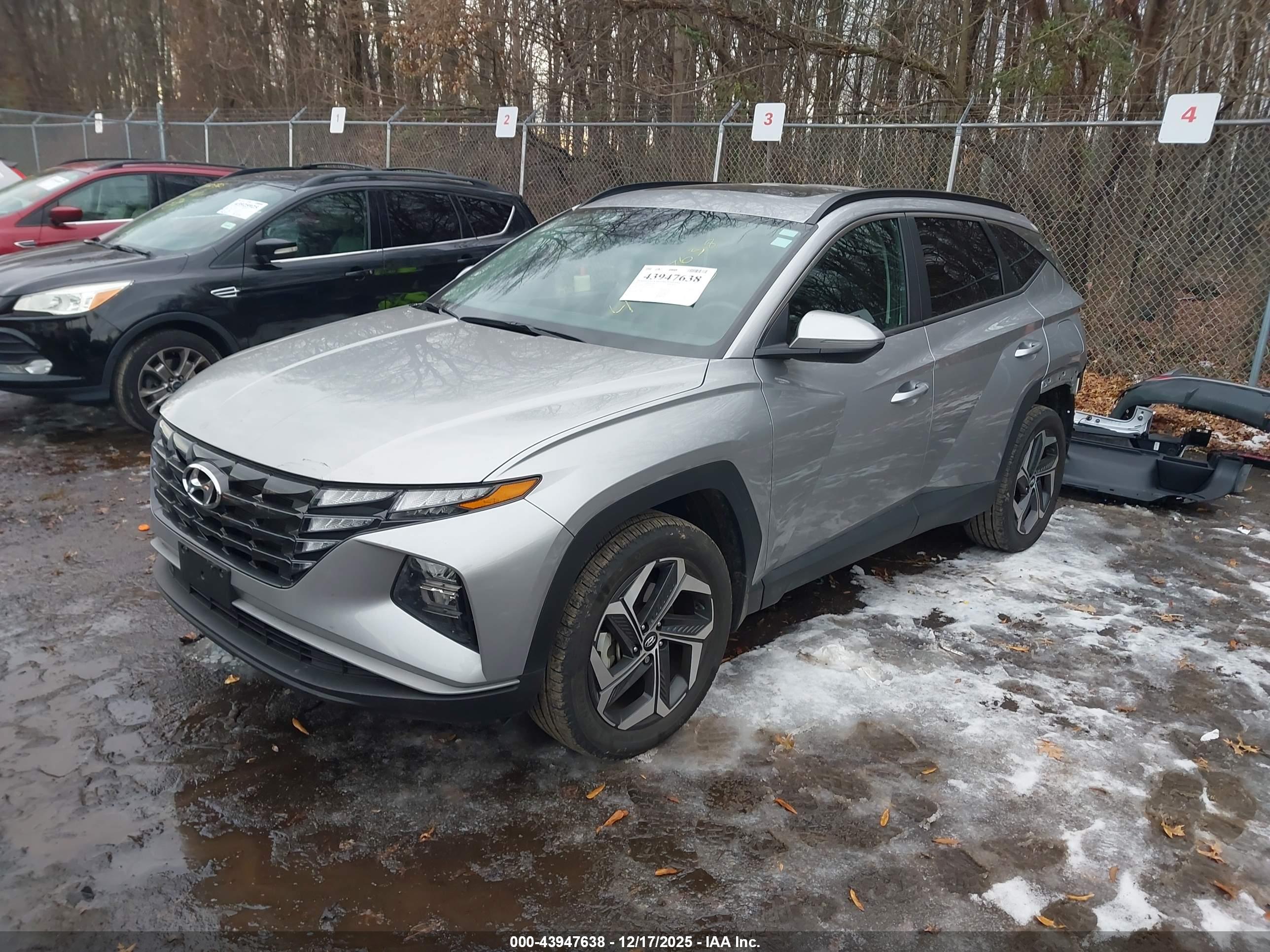 HYUNDAI TUCSON image 2