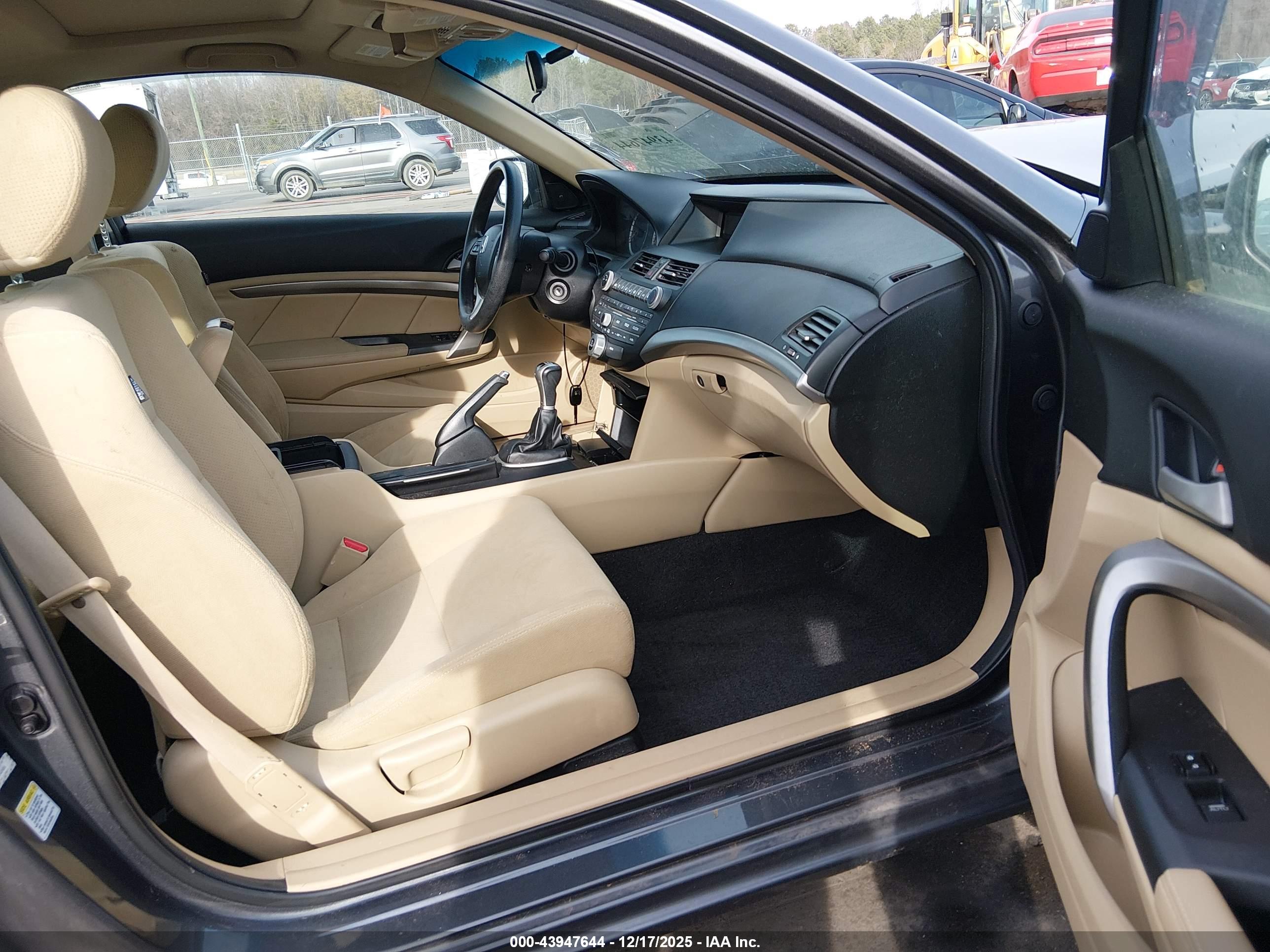 HONDA ACCORD image 5