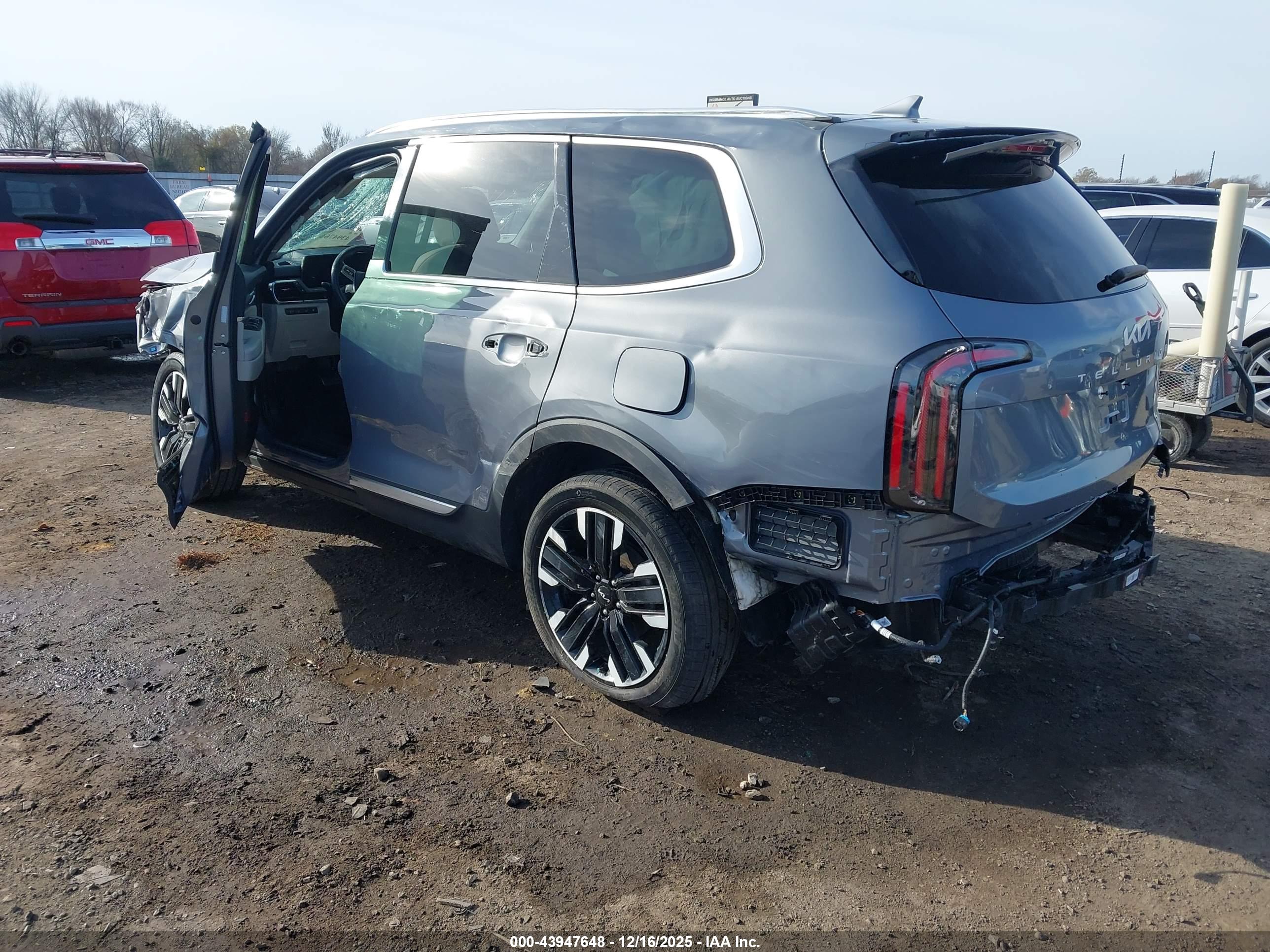 KIA TELLURIDE image 3