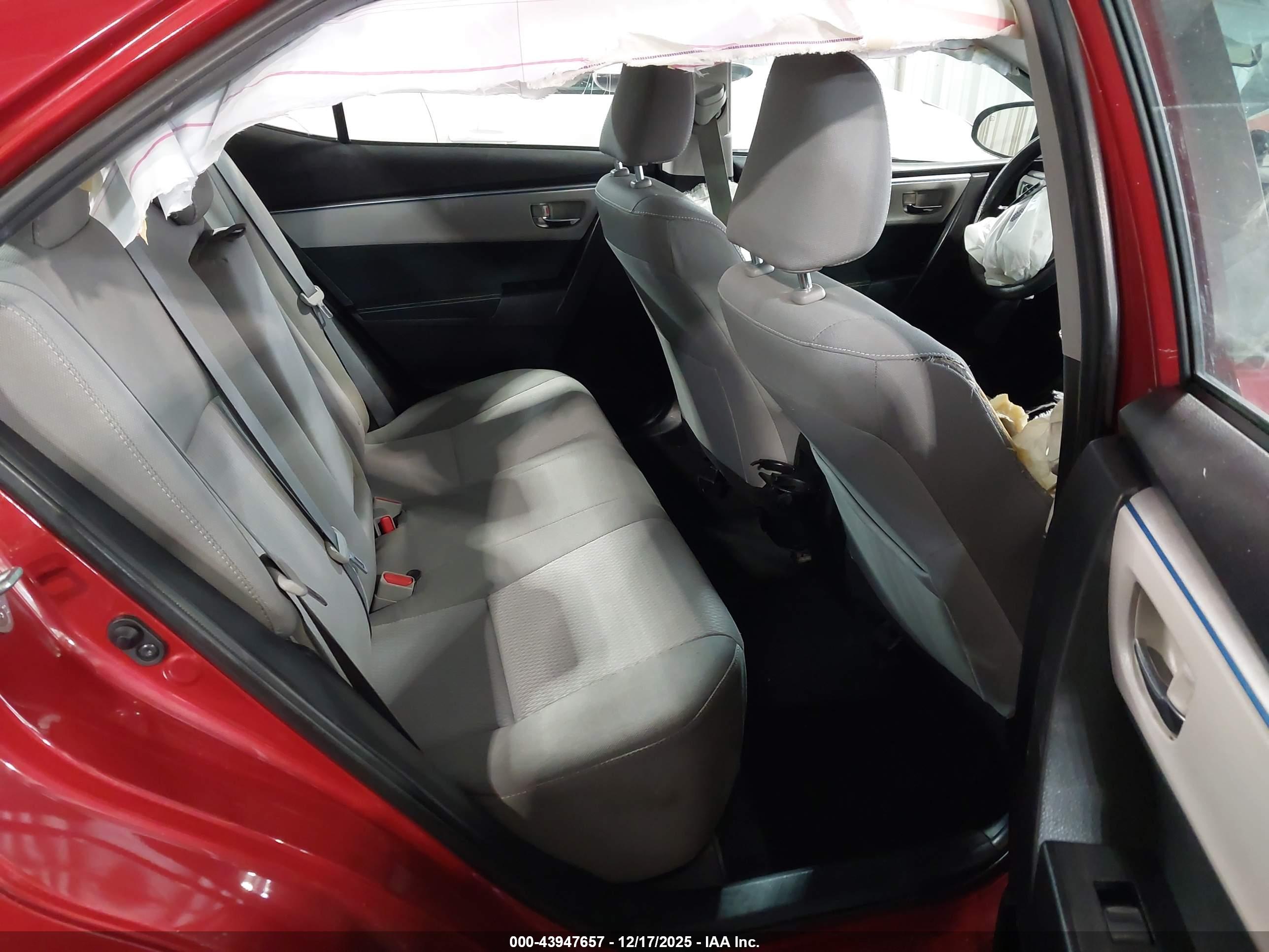 TOYOTA COROLLA image 8