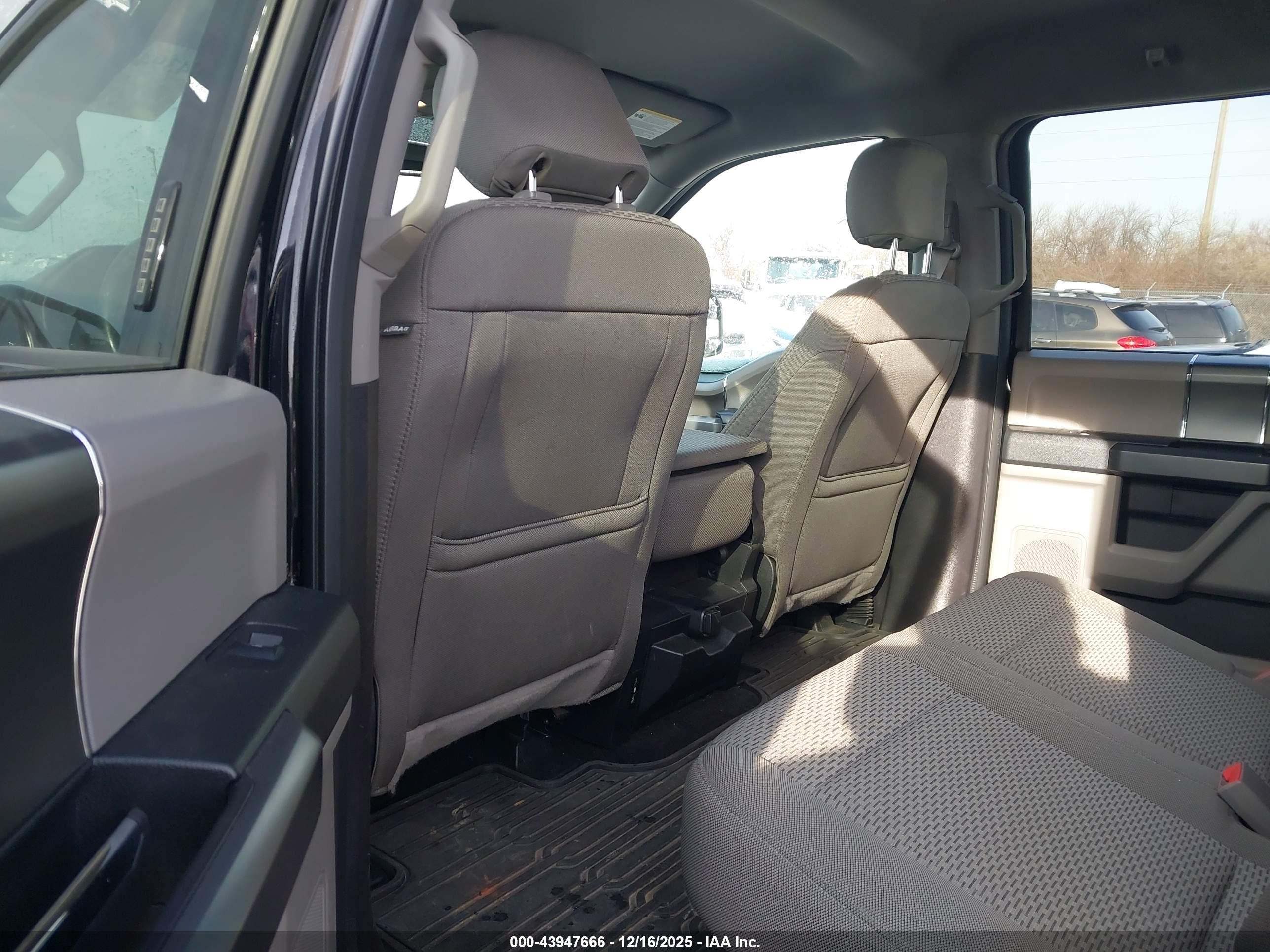 FORD F-150 image 8
