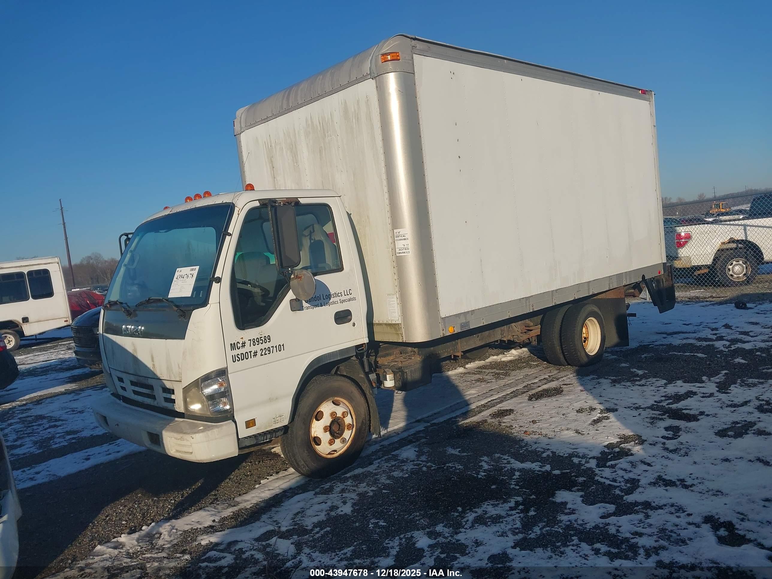 ISUZU W4S042 image 2