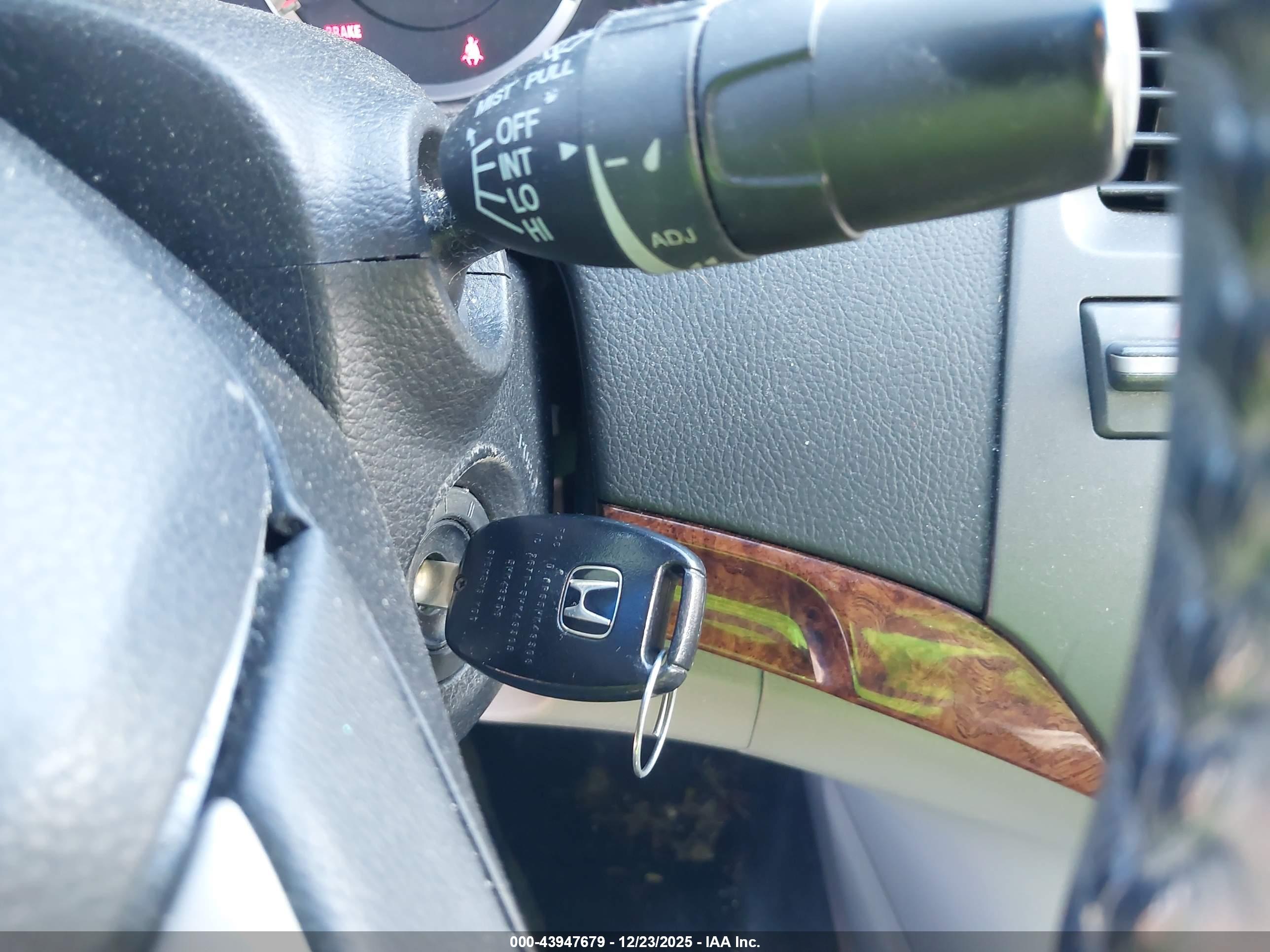 HONDA ACCORD image 11