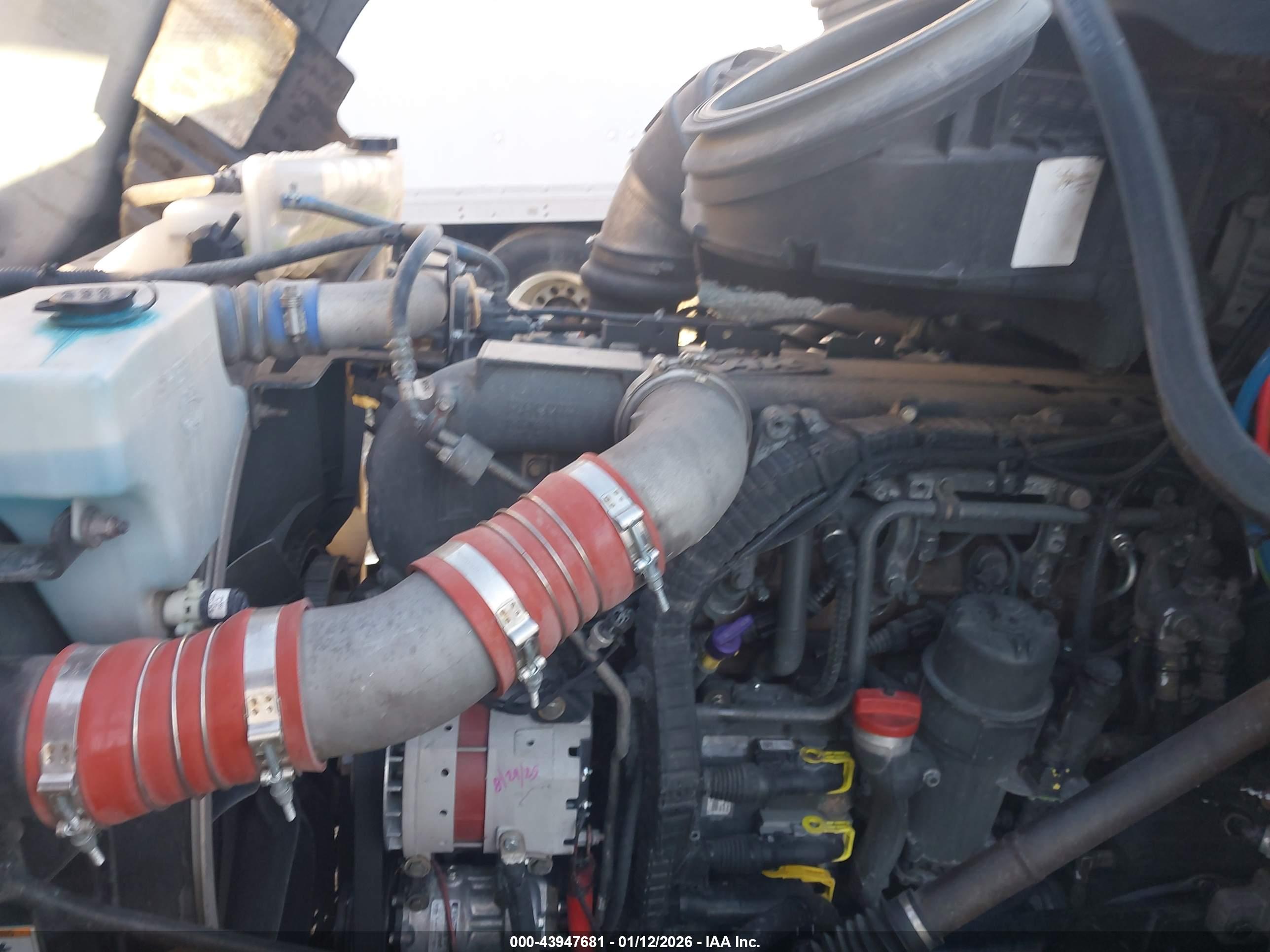 KENWORTH CONSTRUCTION image 10