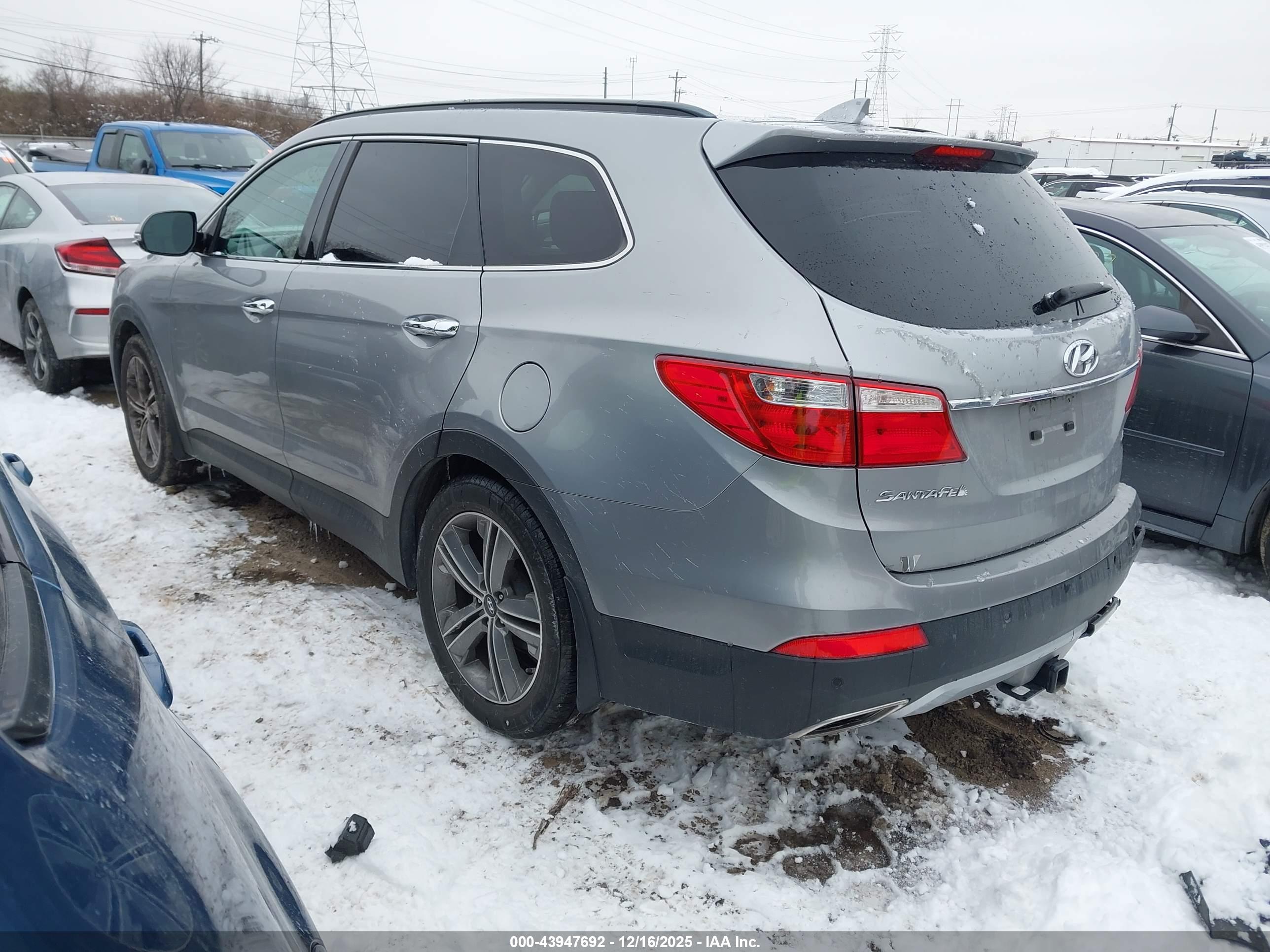 HYUNDAI SANTA image 3