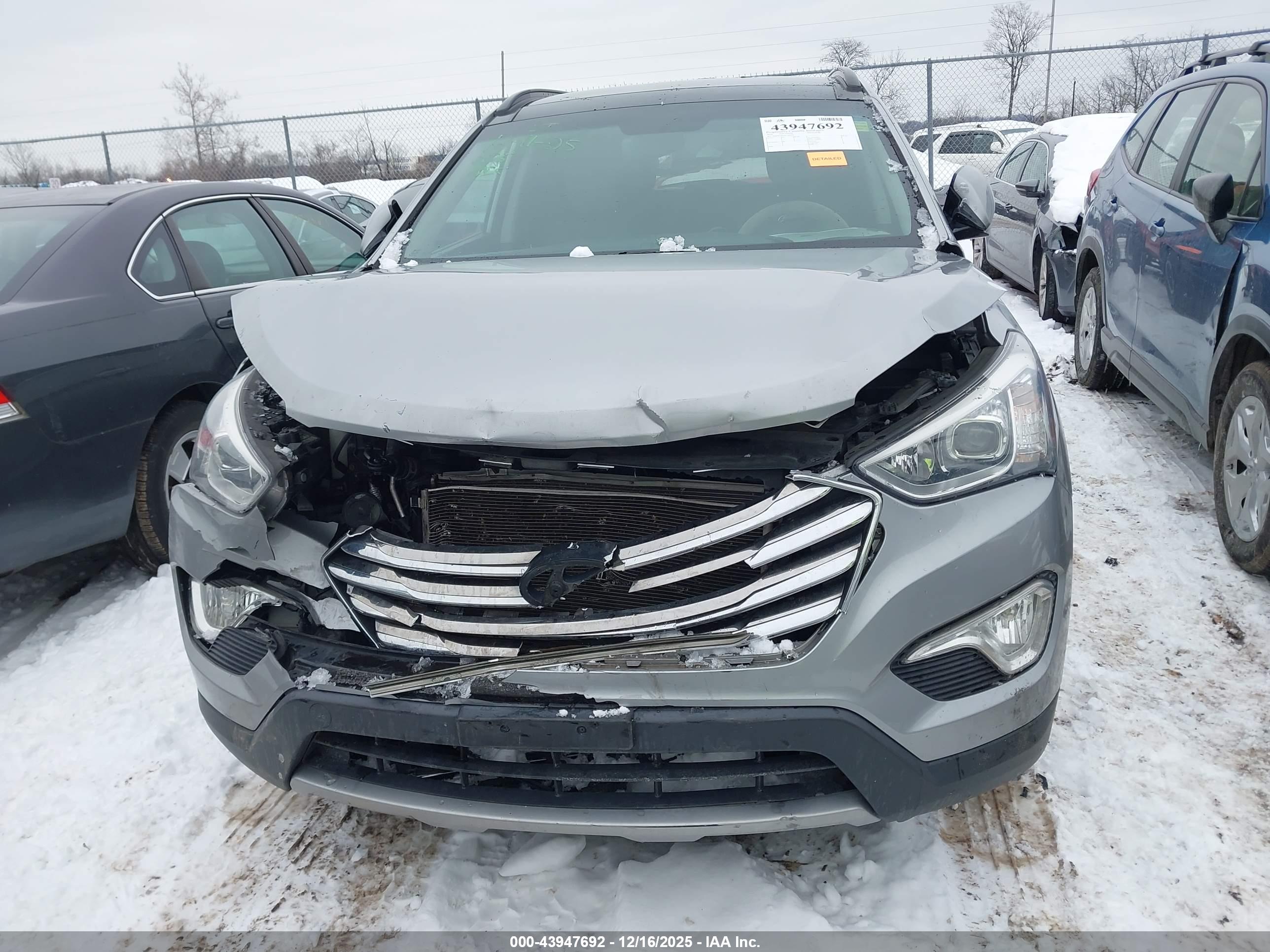 HYUNDAI SANTA image 6