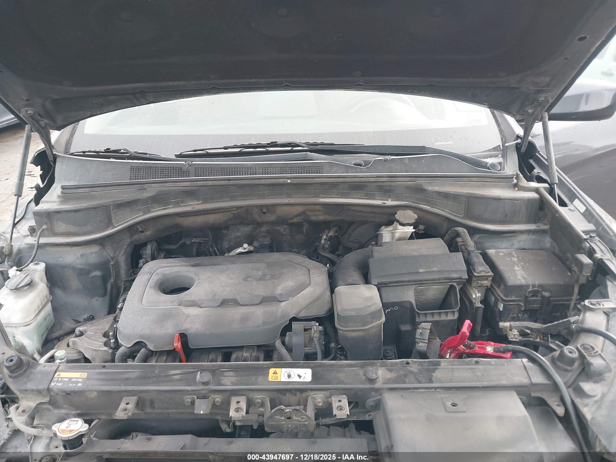 HYUNDAI SANTA image 10