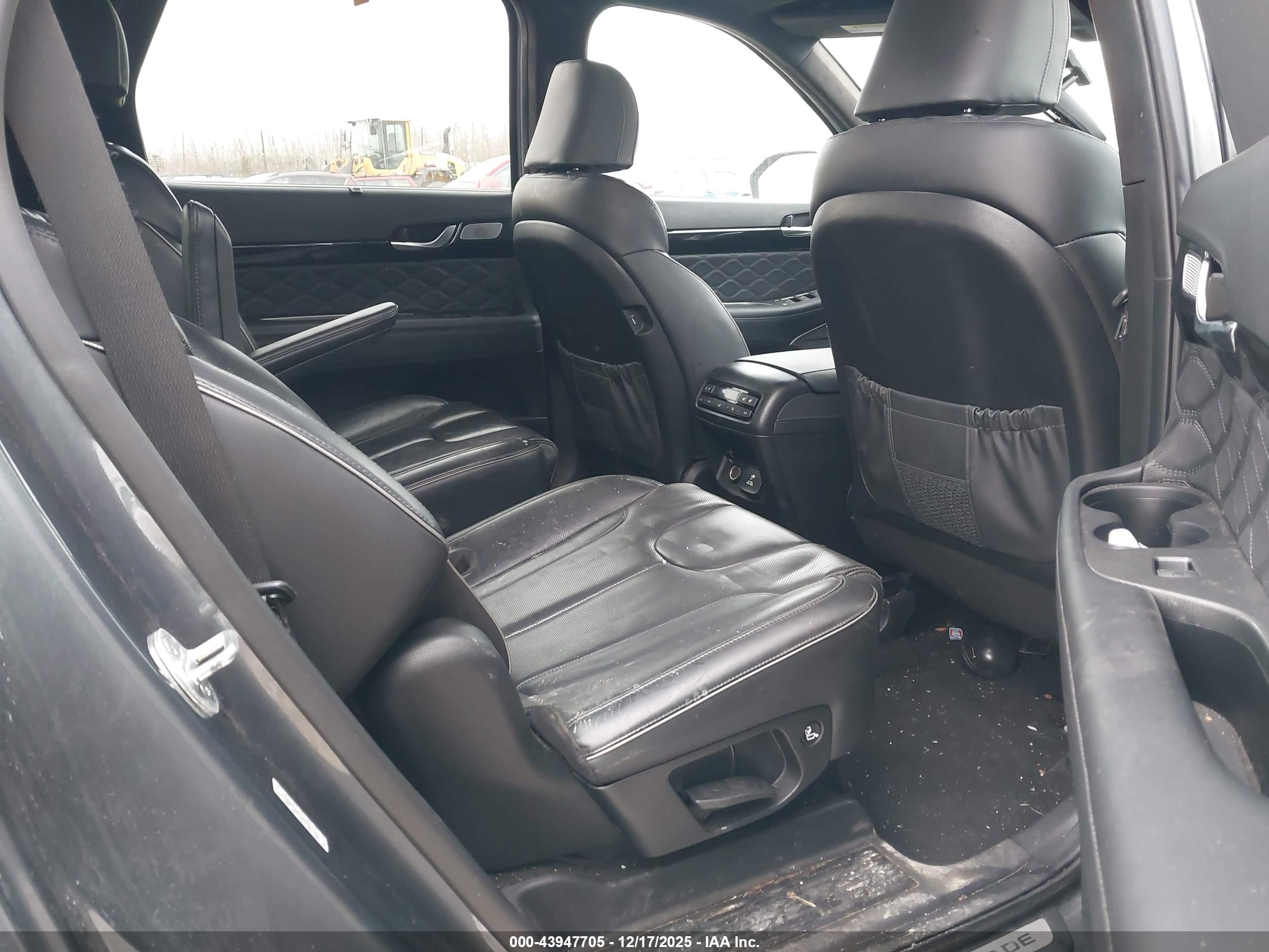 HYUNDAI PALISADE image 8