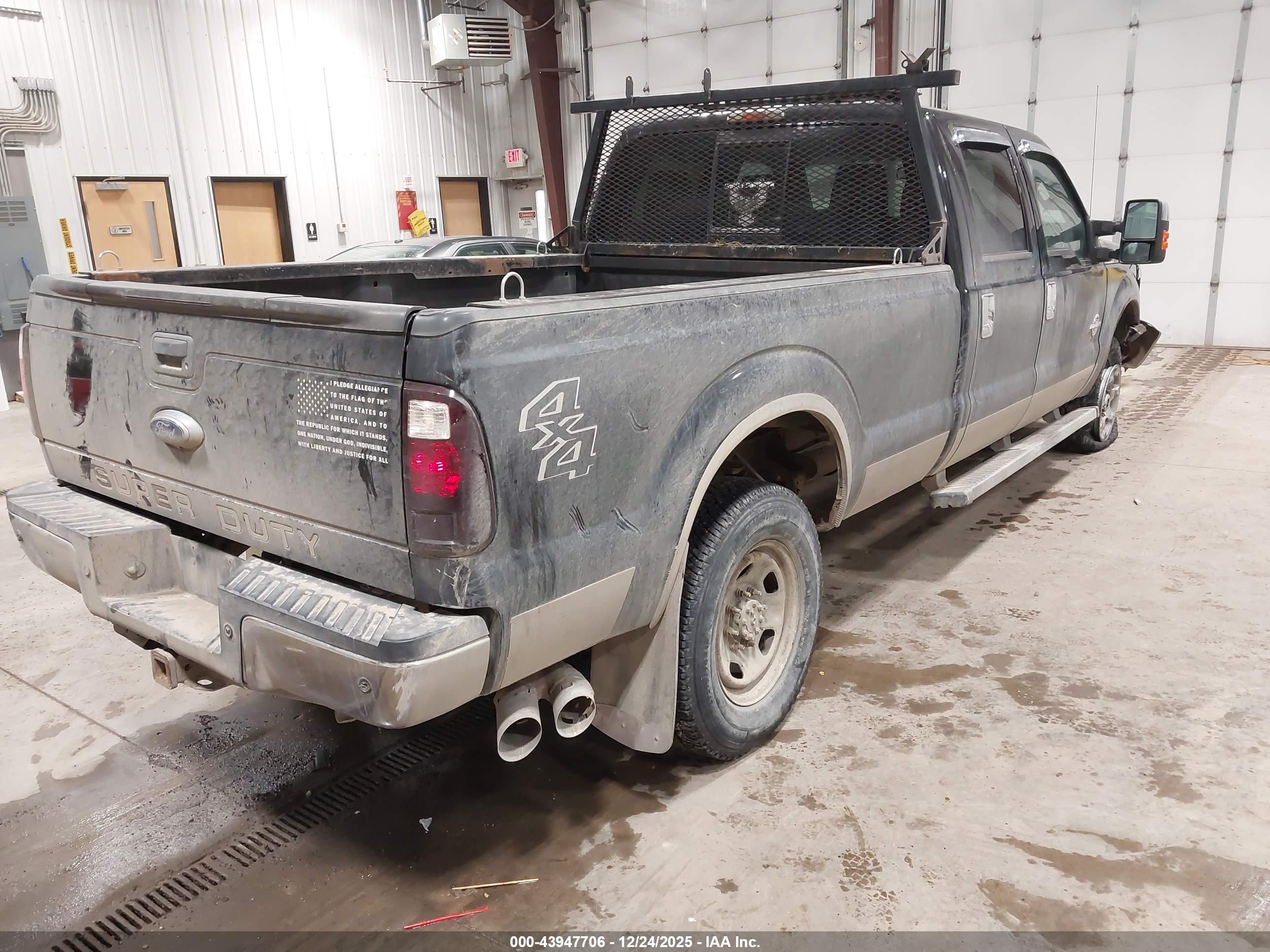 FORD F-350 image 4
