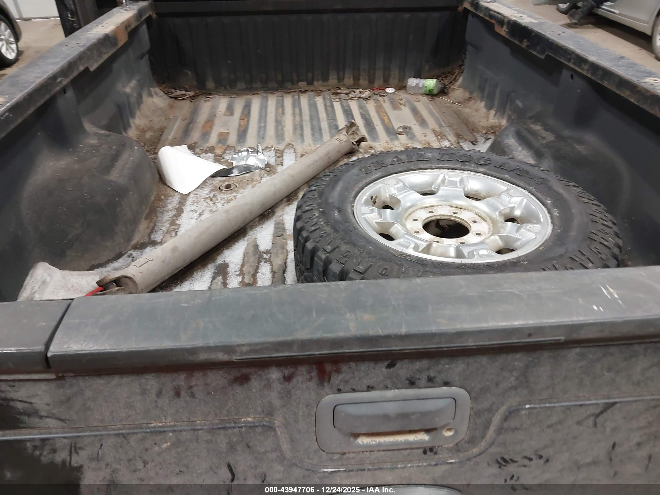 FORD F-350 image 7