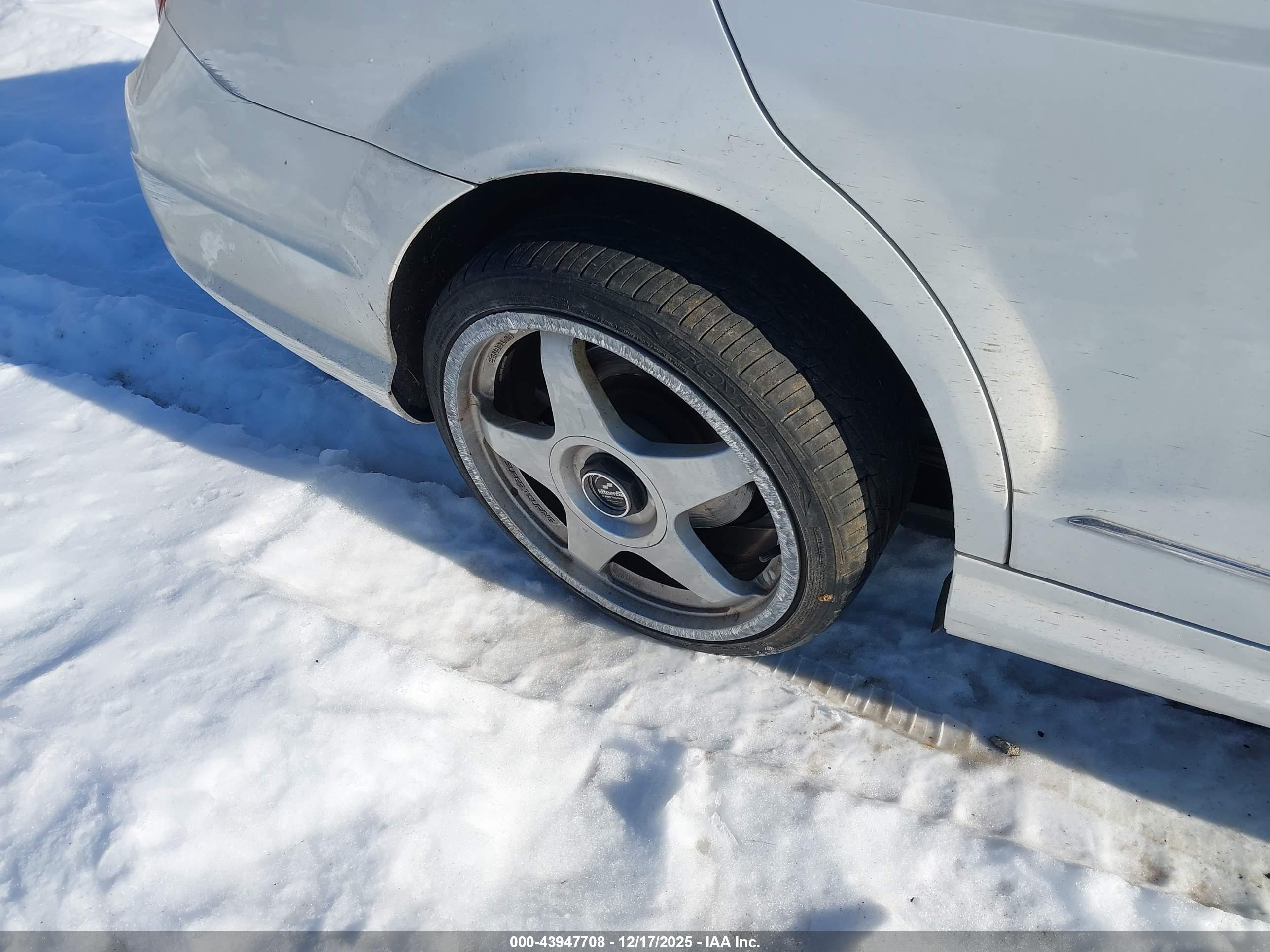 MERCEDES-BENZ C image 6