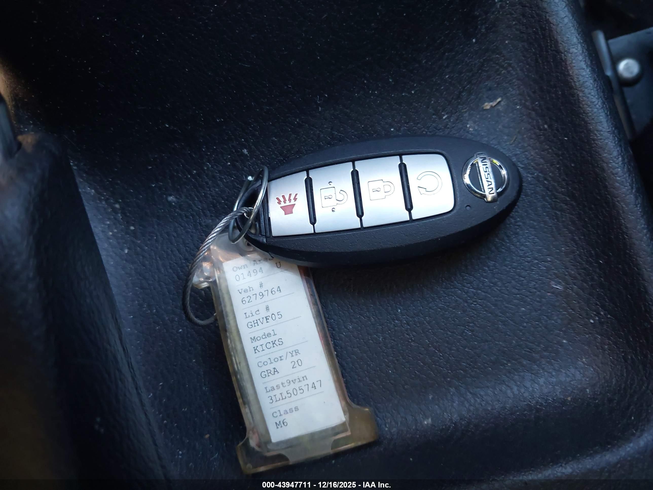 NISSAN KICKS image 11