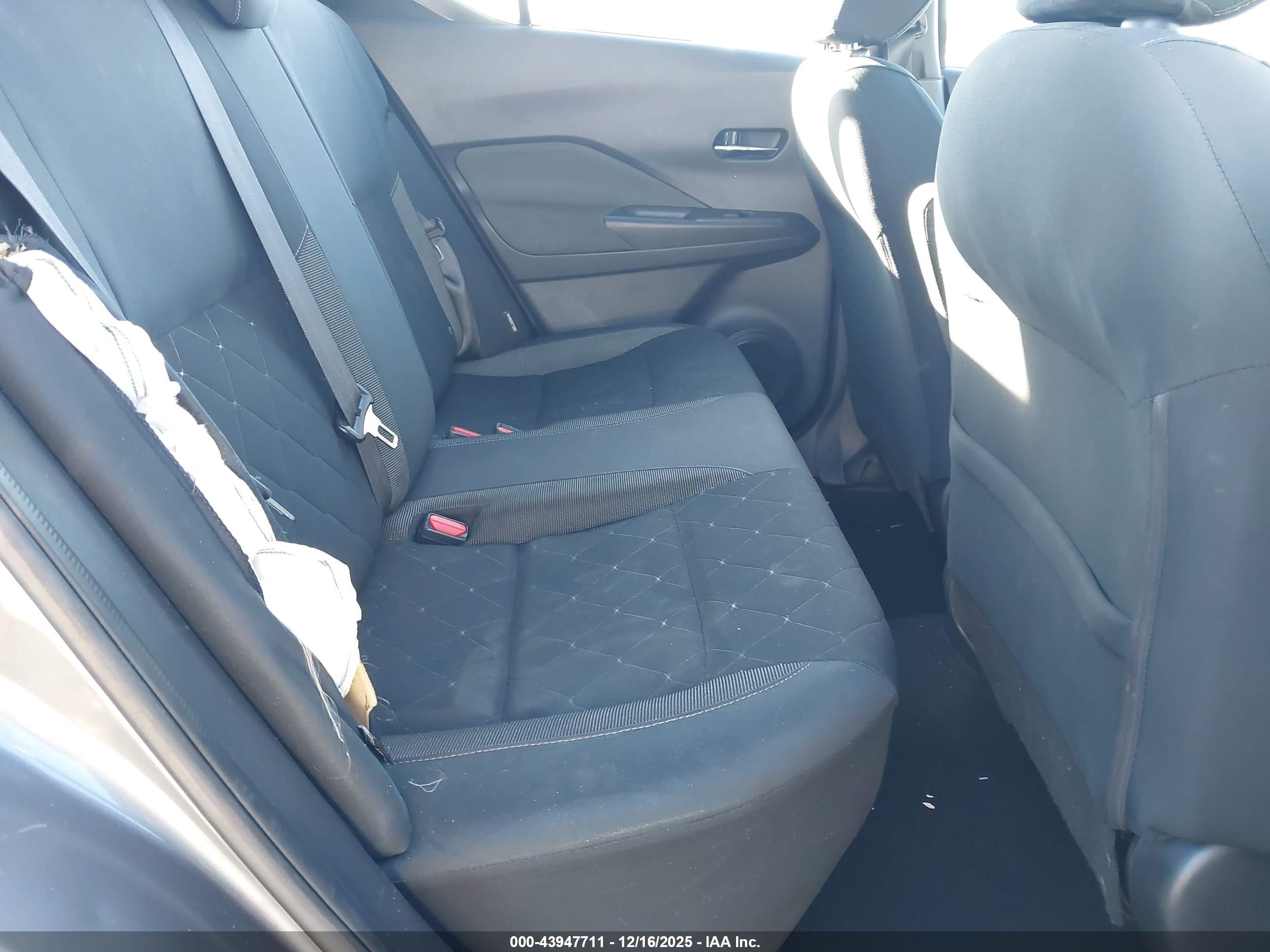 NISSAN KICKS image 8
