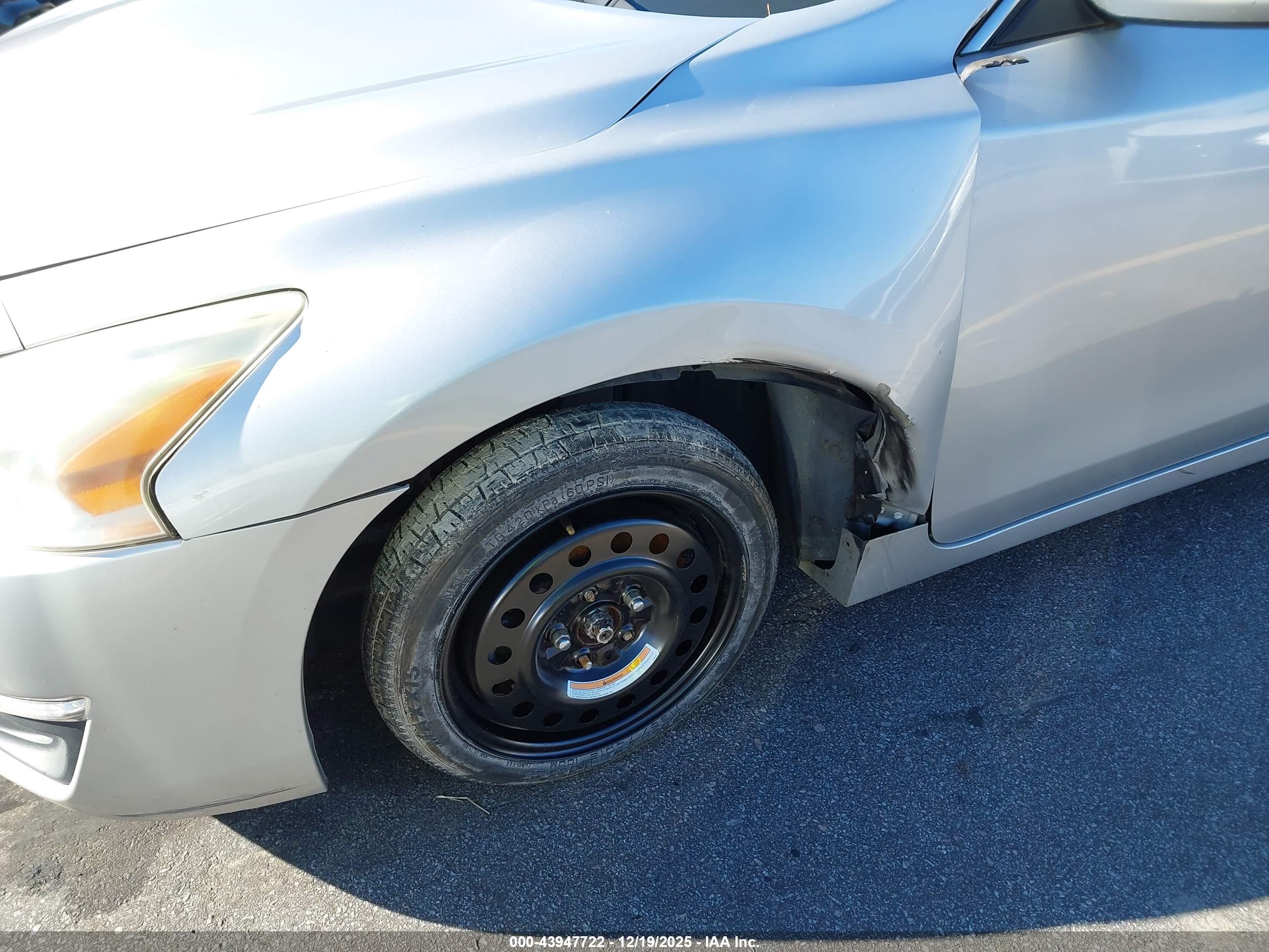 NISSAN ALTIMA image 6