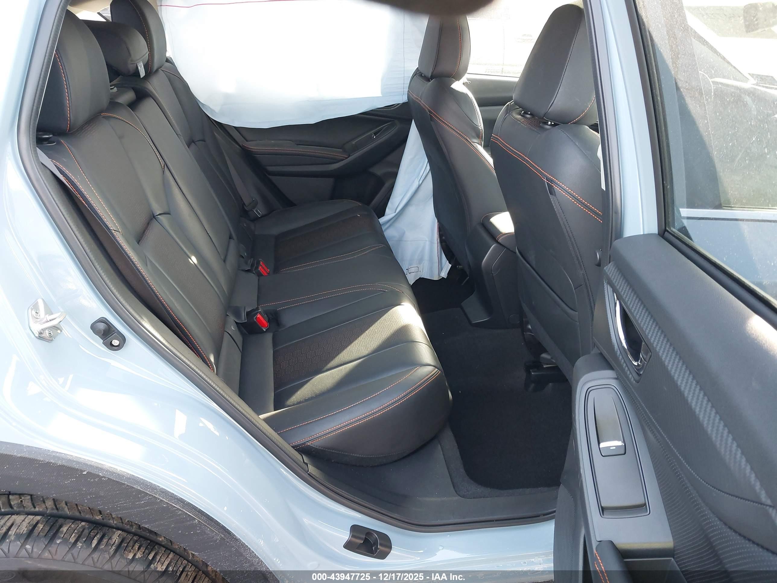 SUBARU CROSSTREK image 8