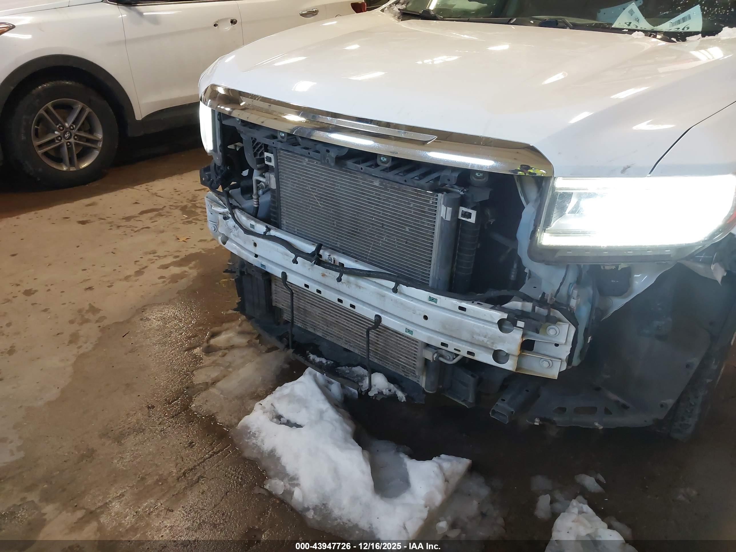 GMC ACADIA image 6