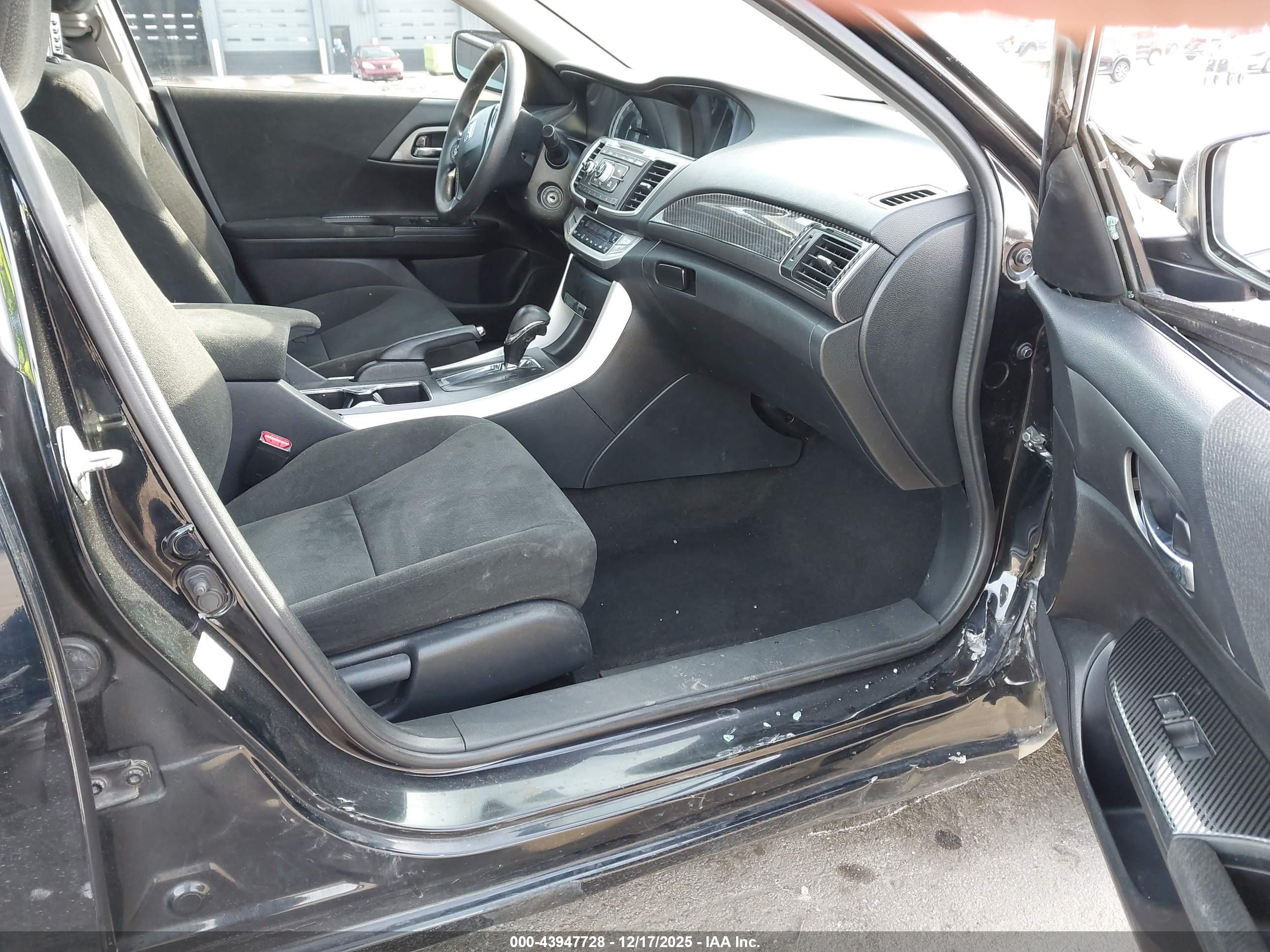 HONDA ACCORD image 5