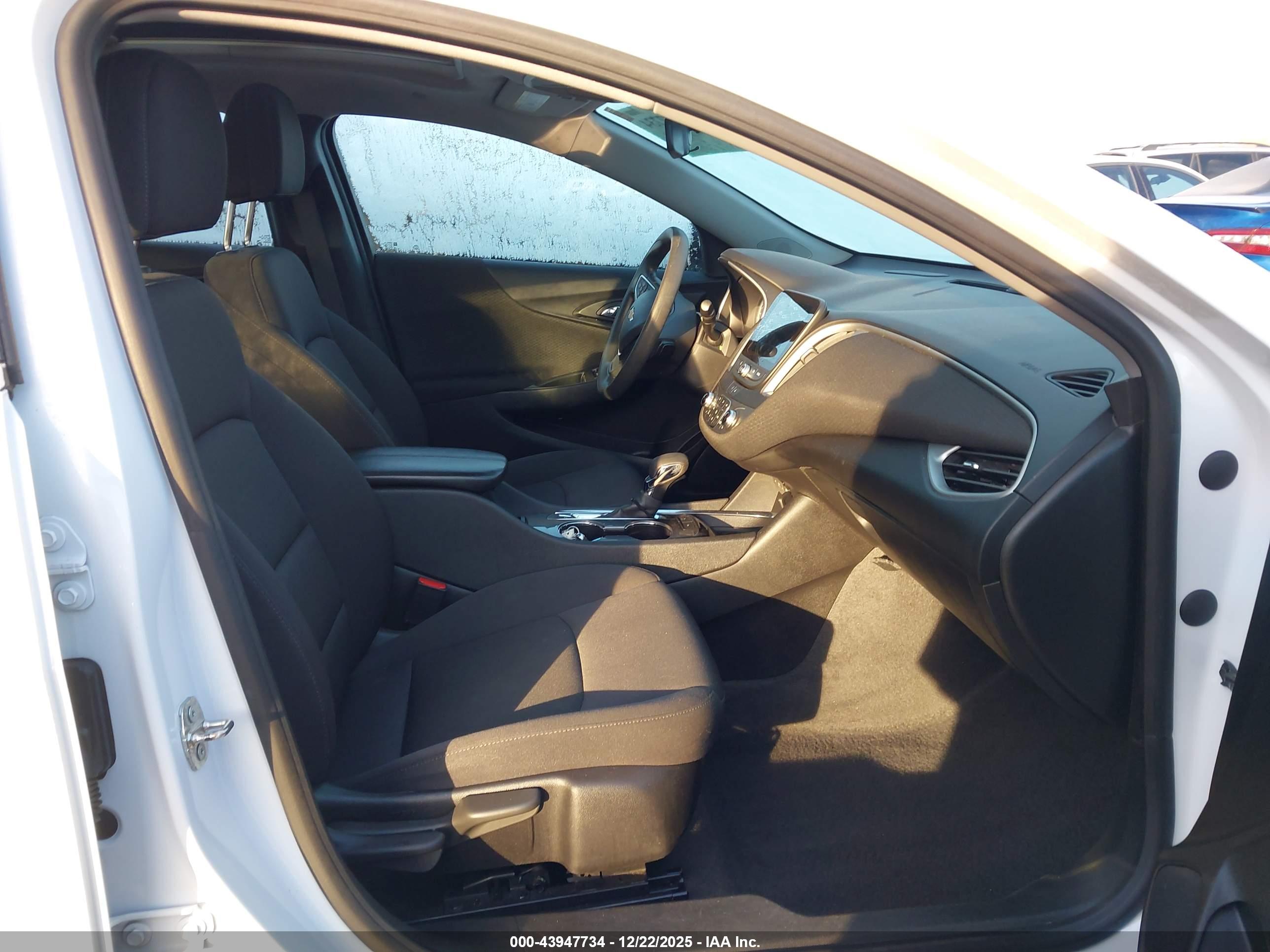 CHEVROLET MALIBU image 5