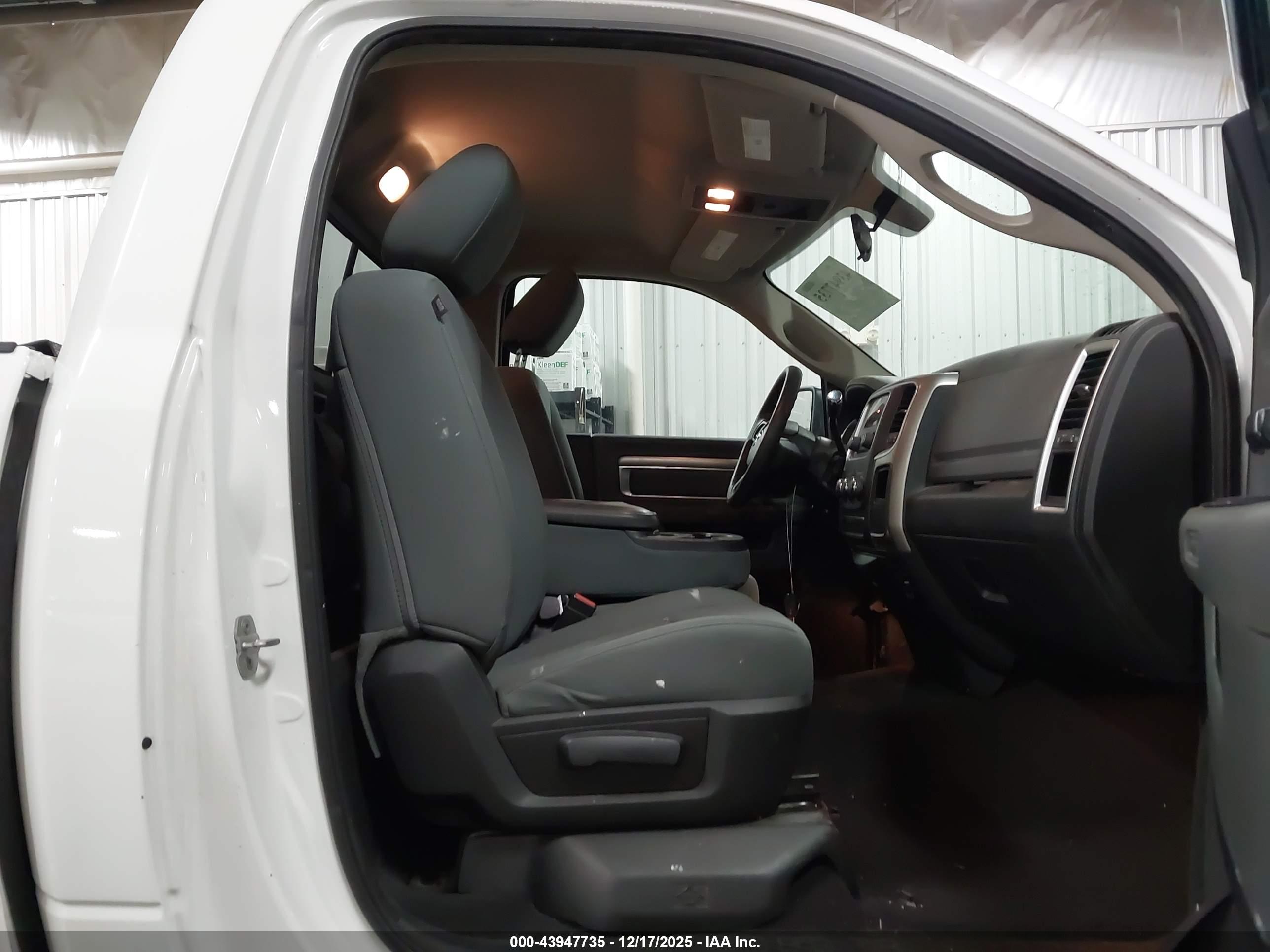 RAM 1500 image 5