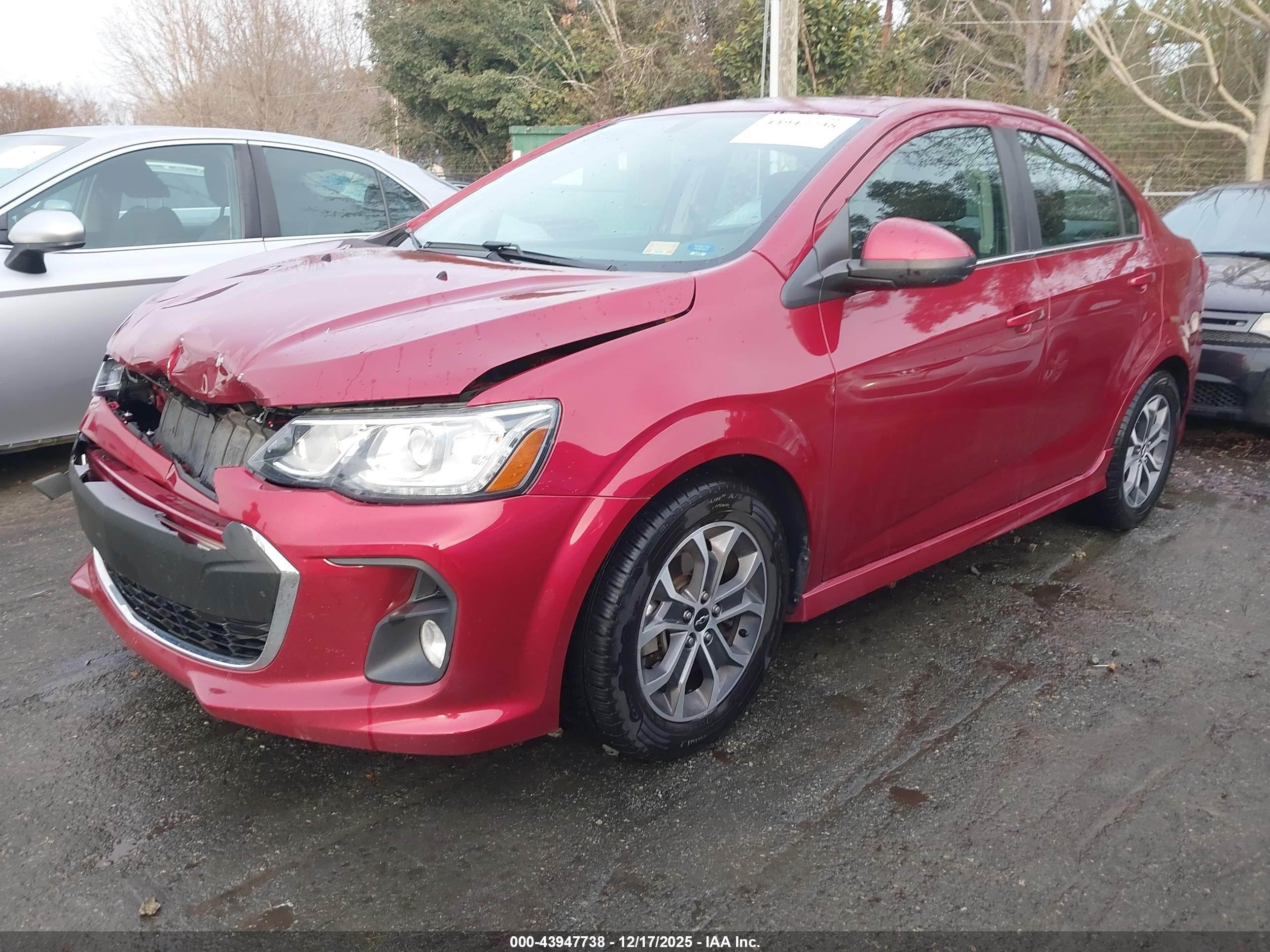 CHEVROLET SONIC image 2