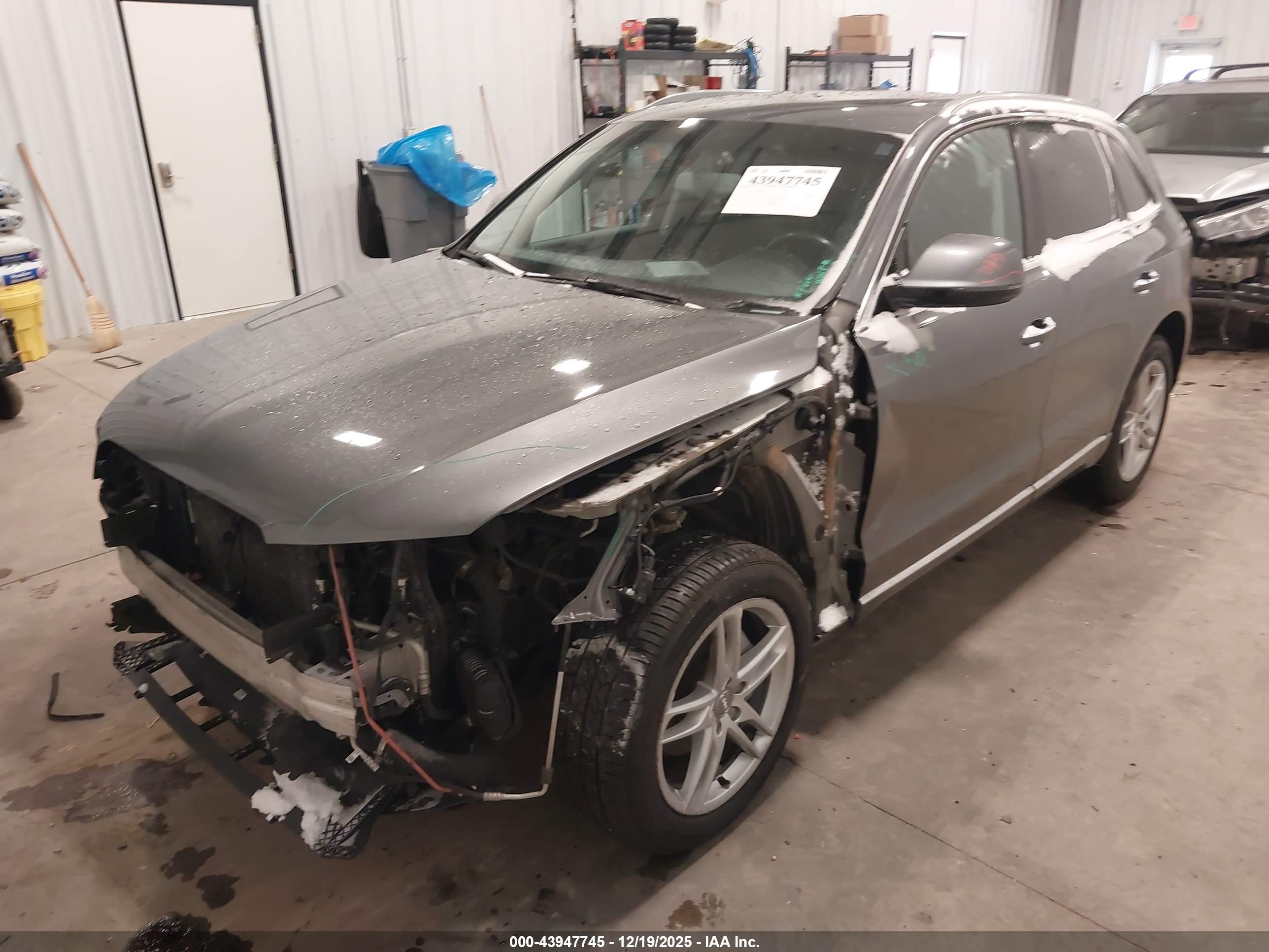 AUDI Q5 image 2