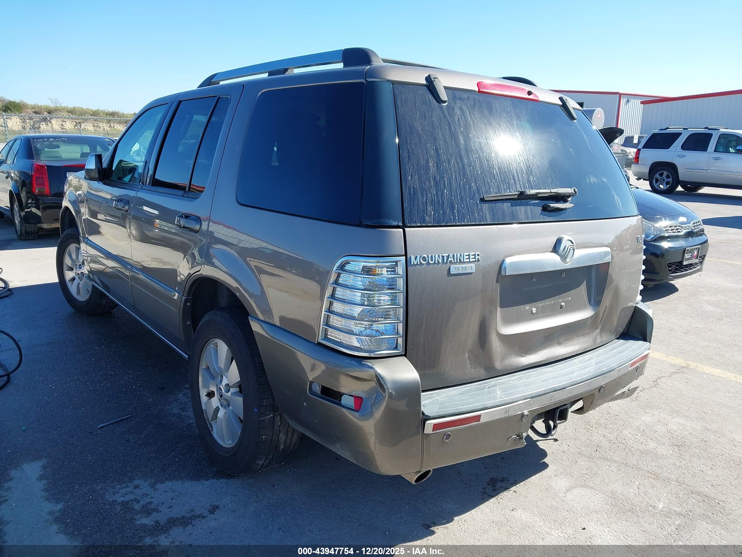 MERCURY MOUNTAINEER image 3