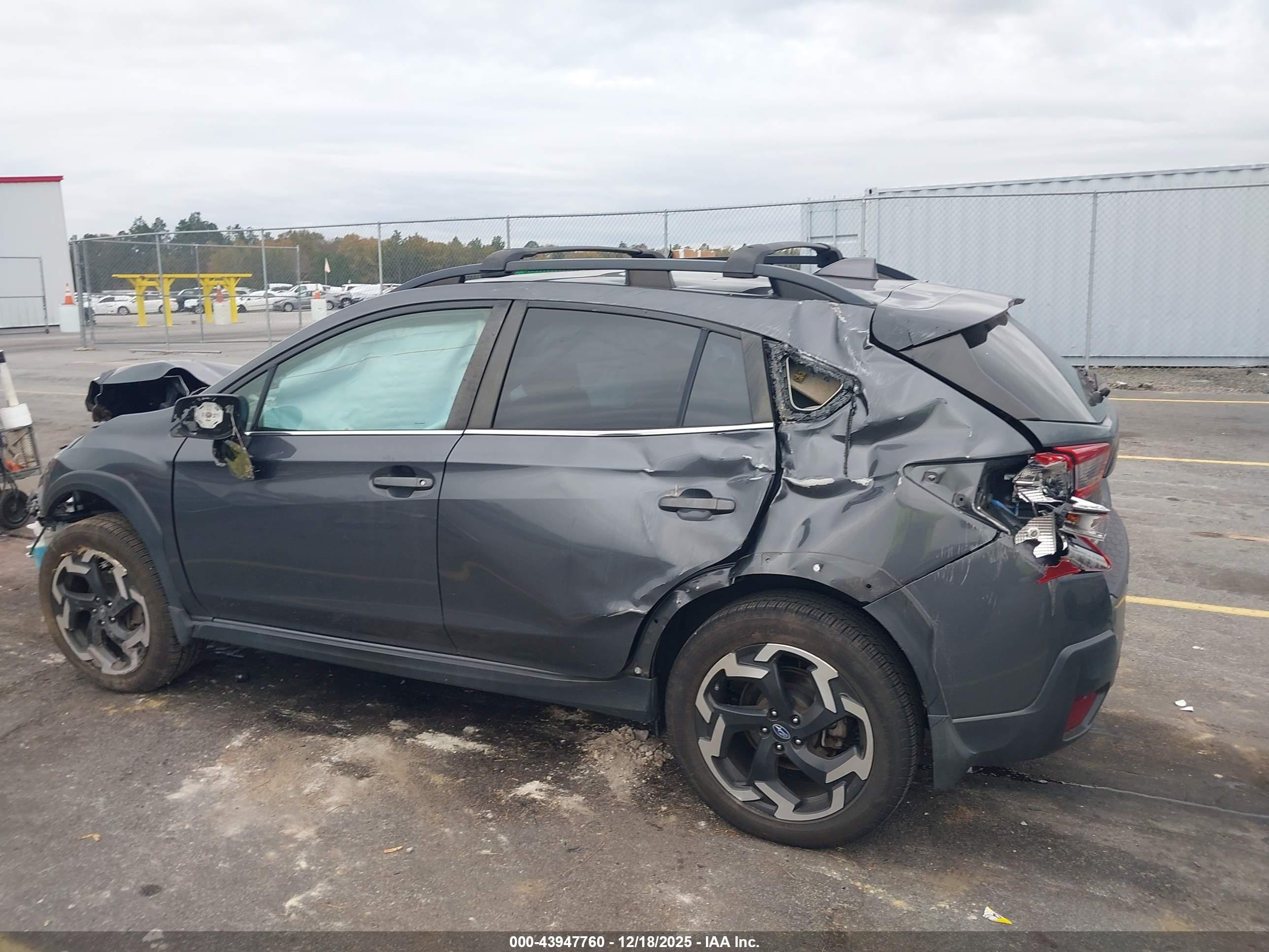 SUBARU CROSSTREK image 3