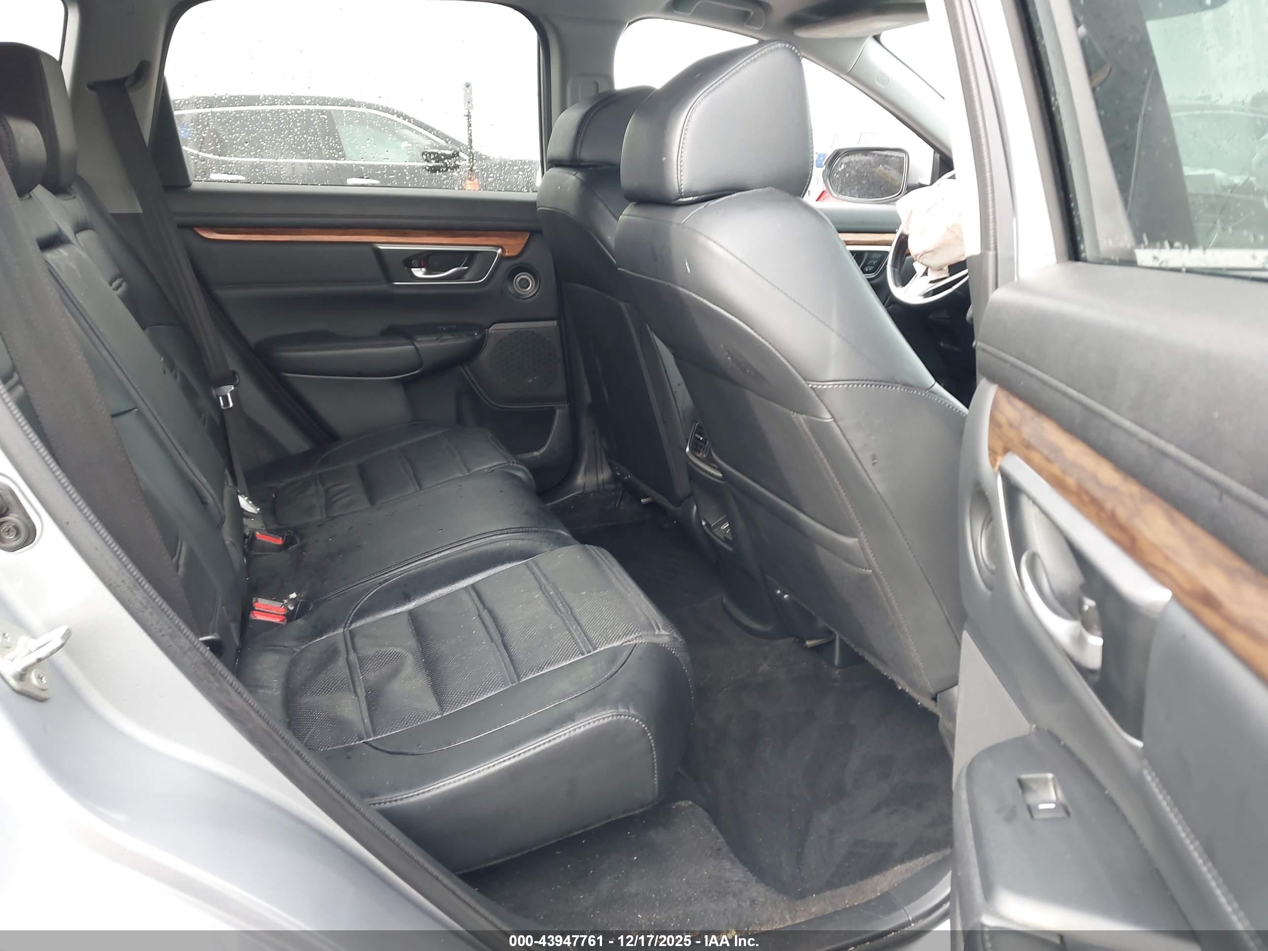 HONDA CR-V image 8