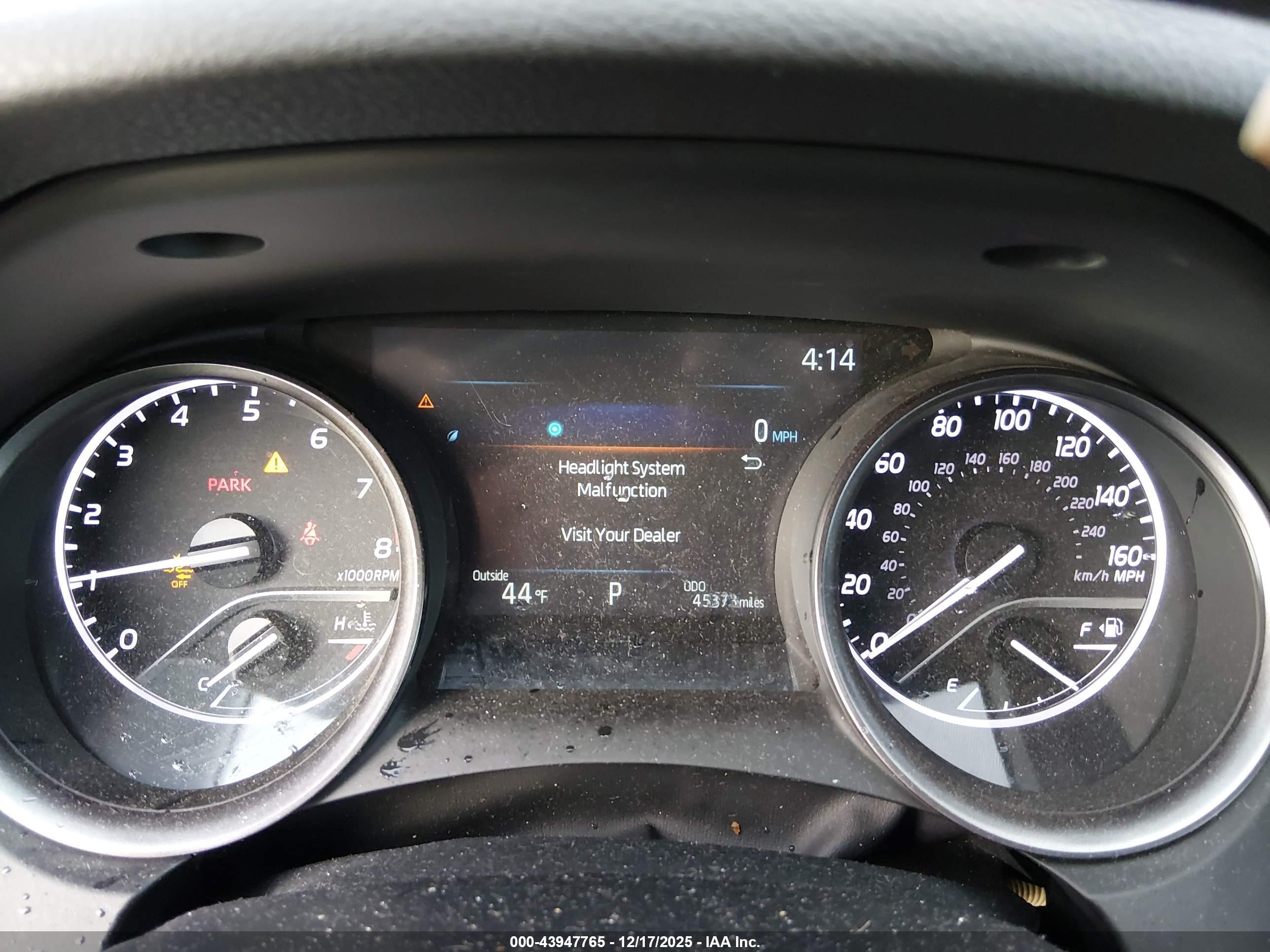 TOYOTA CAMRY image 7