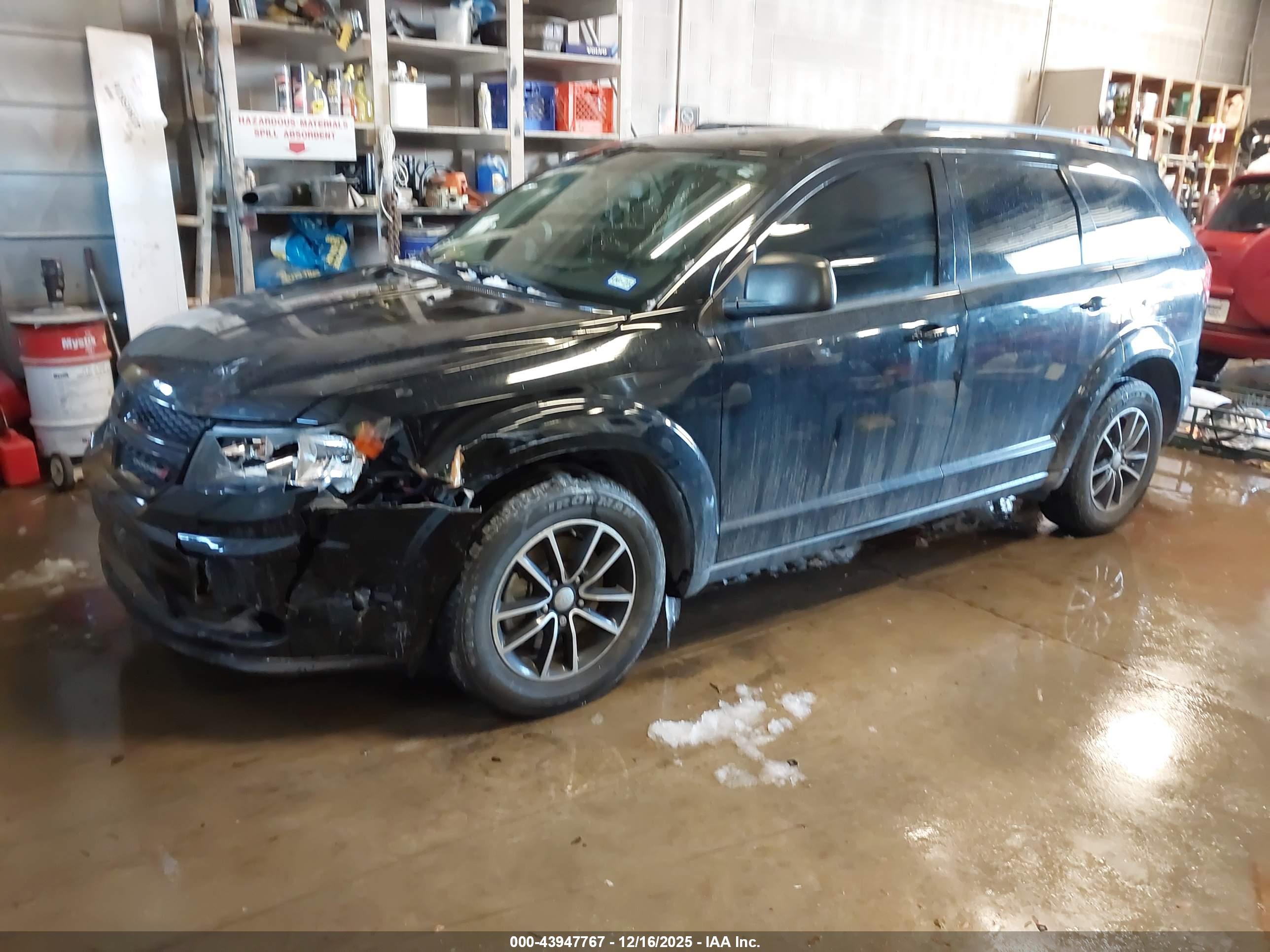 DODGE JOURNEY image 2