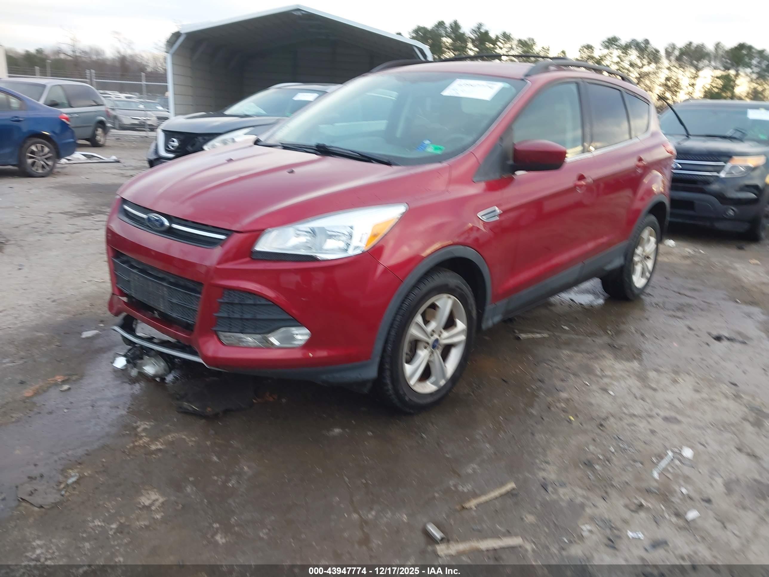 FORD ESCAPE image 2