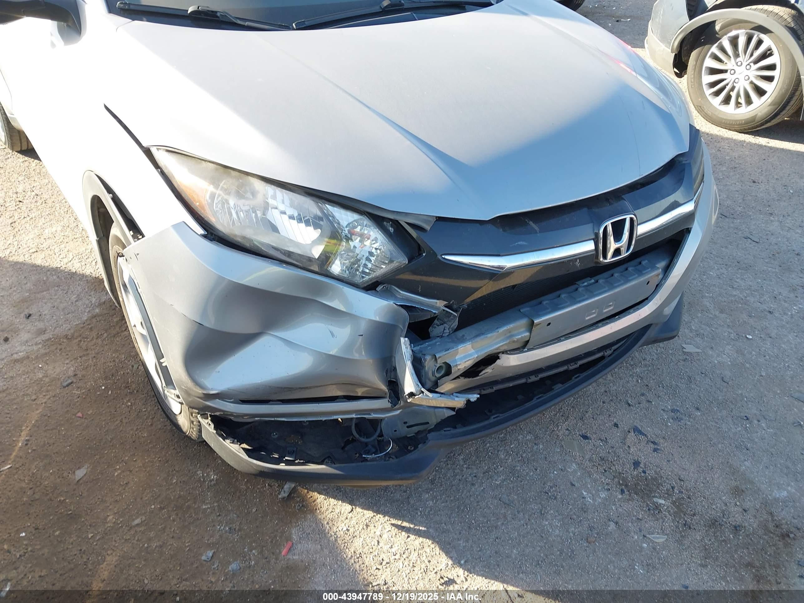 HONDA HR-V image 6