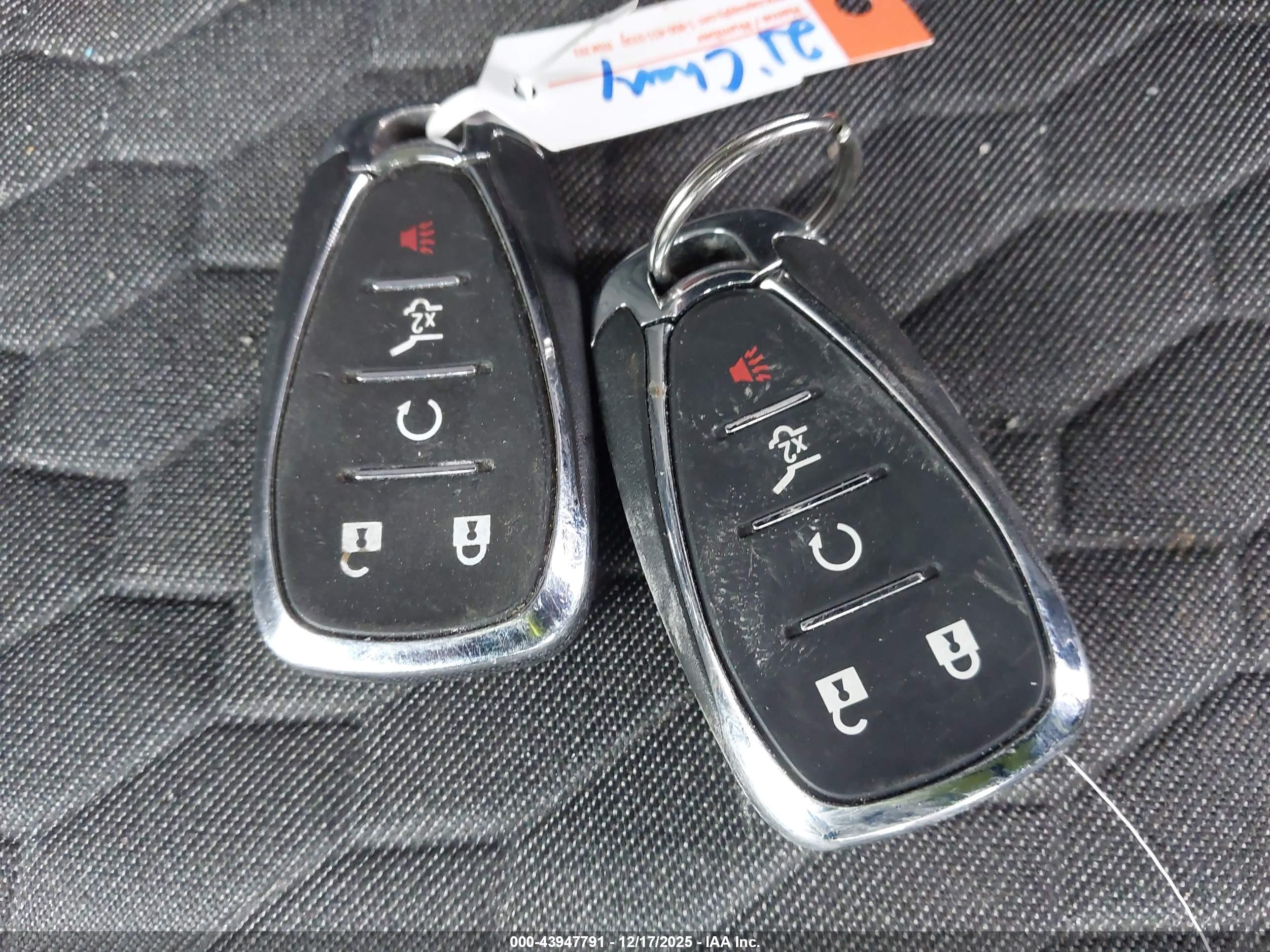 CHEVROLET EQUINOX image 11