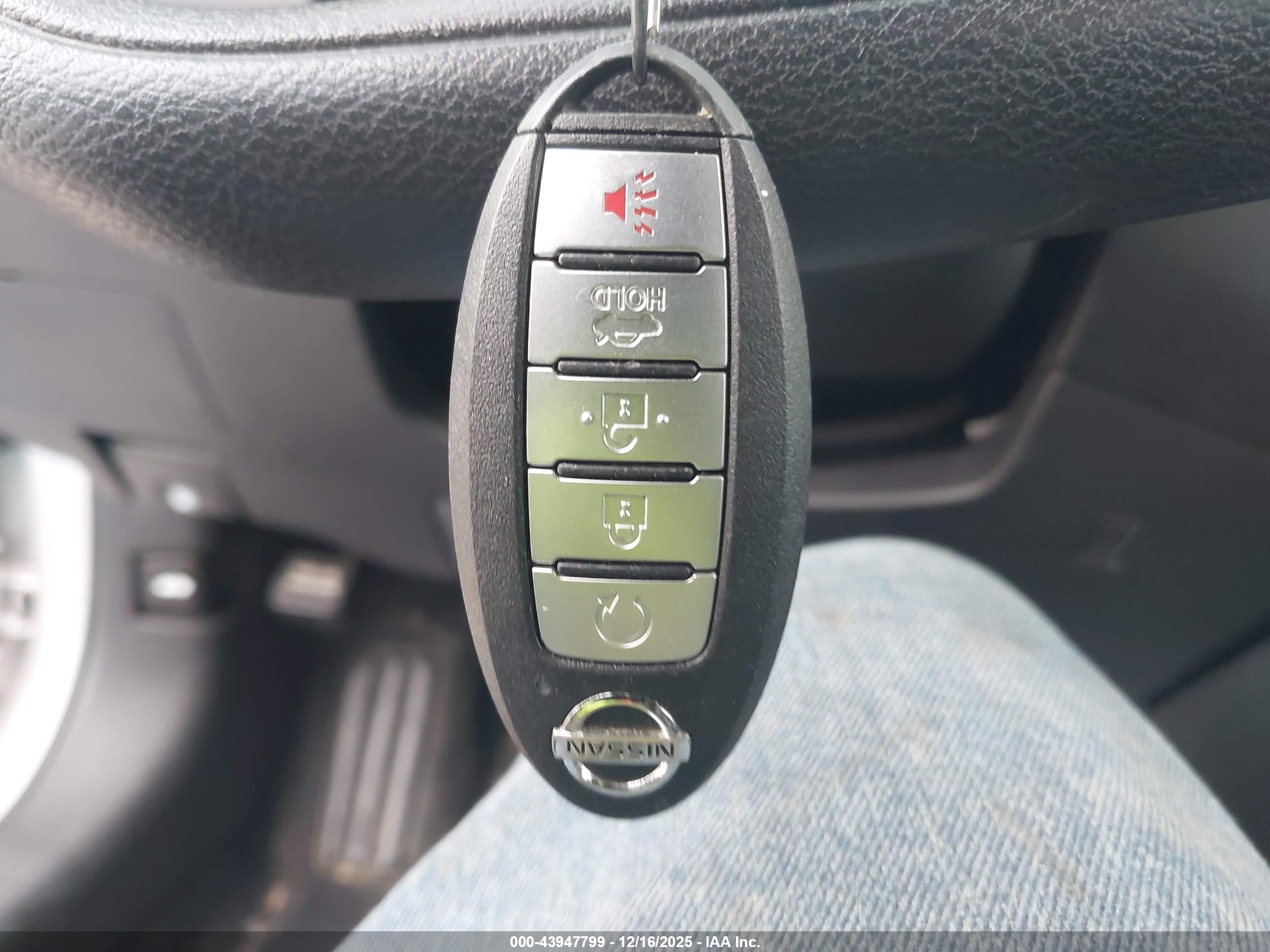 NISSAN ALTIMA image 11