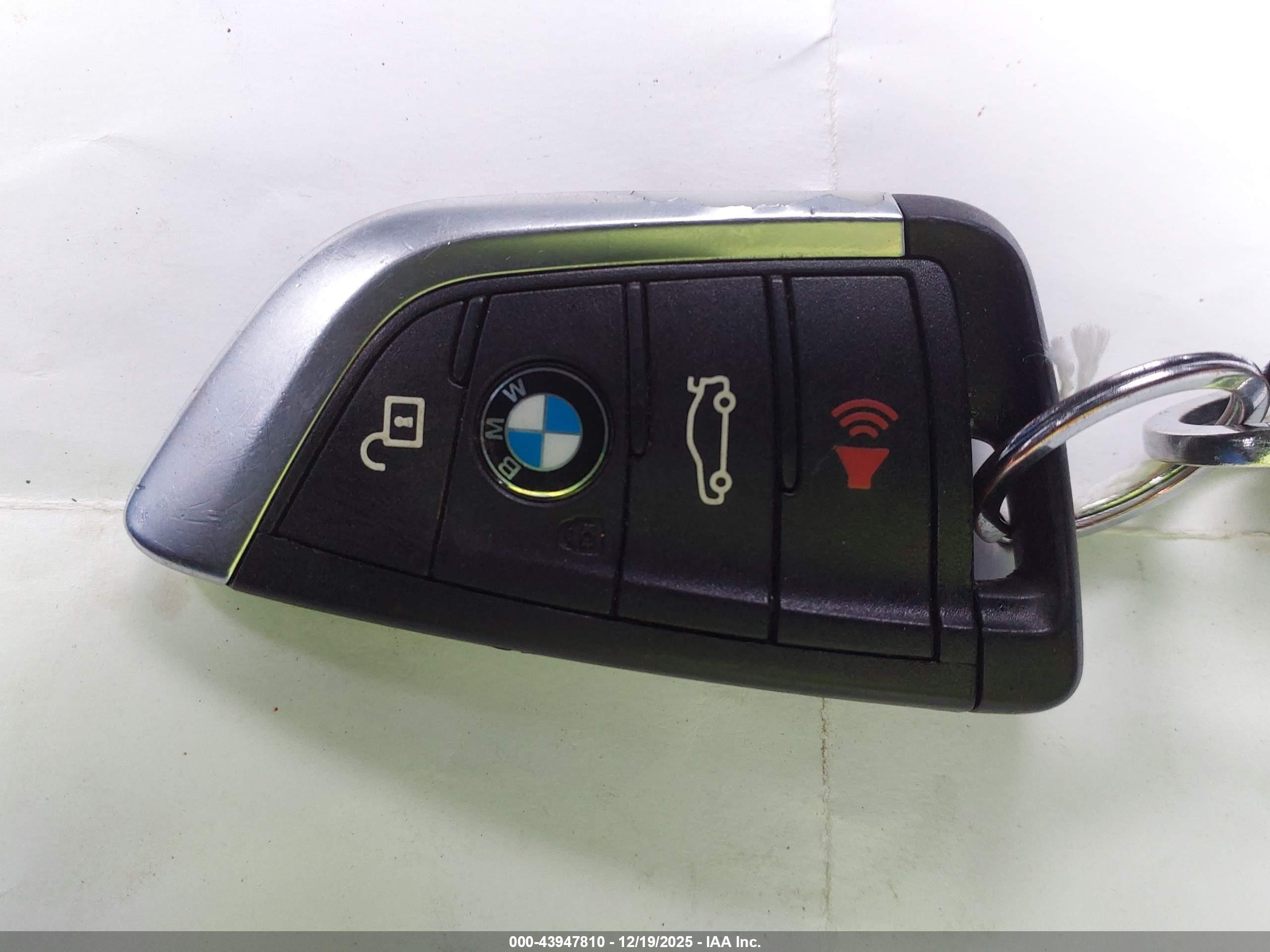 BMW X1 image 11