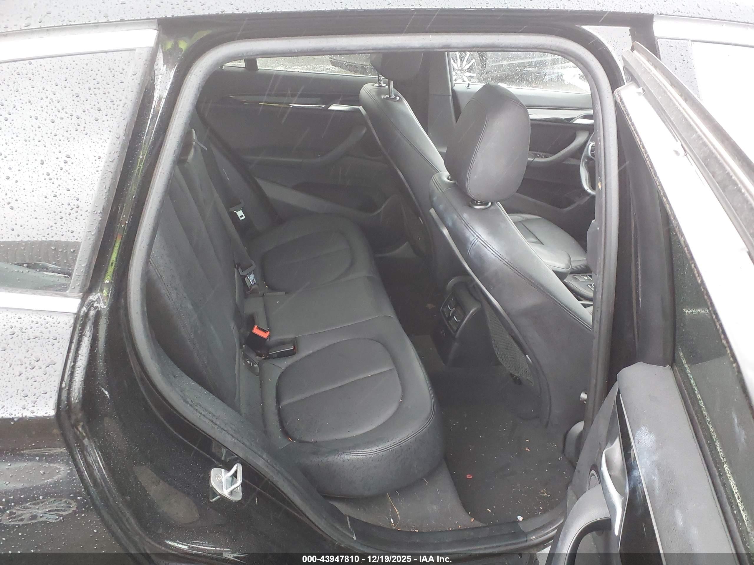 BMW X1 image 8