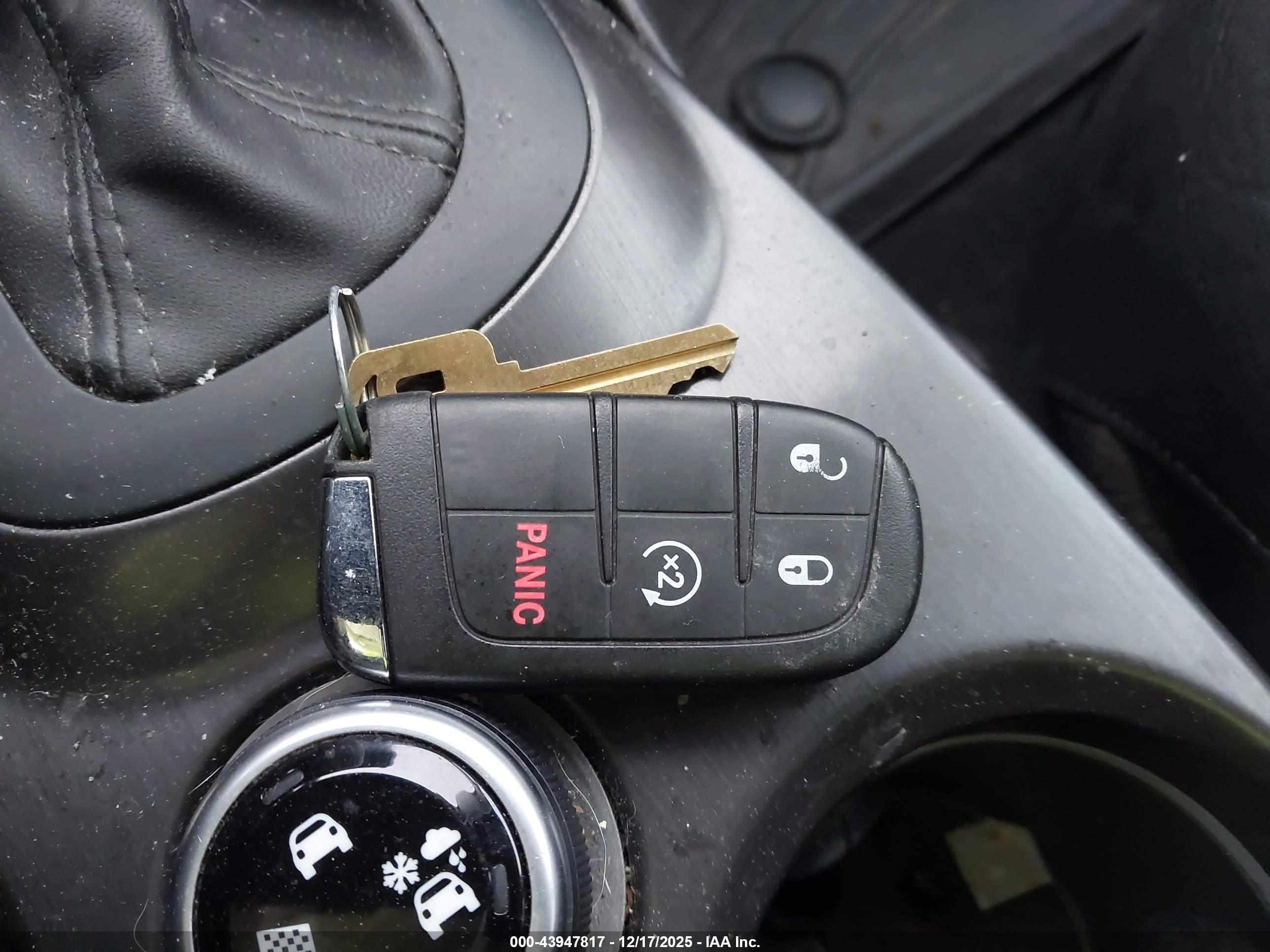 FIAT 500X image 11