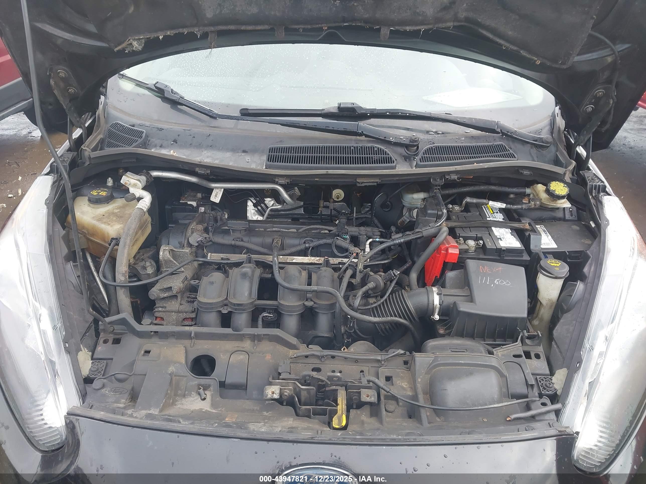 FORD FIESTA image 10