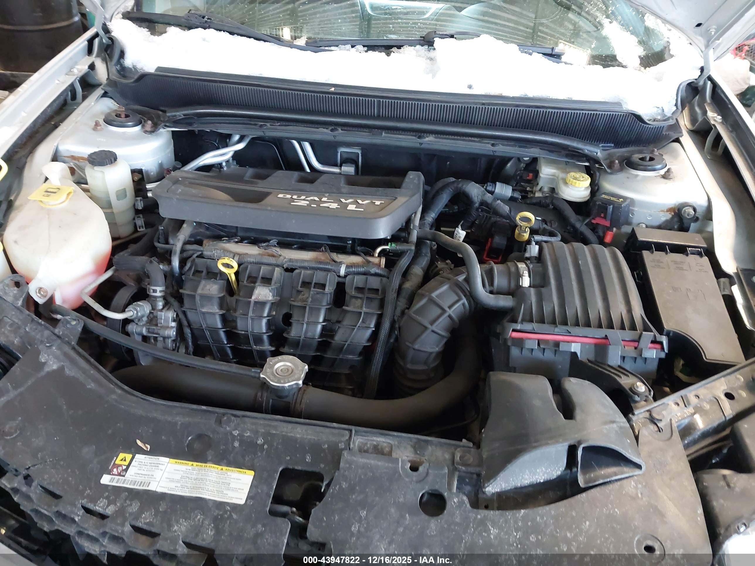 DODGE AVENGER image 10