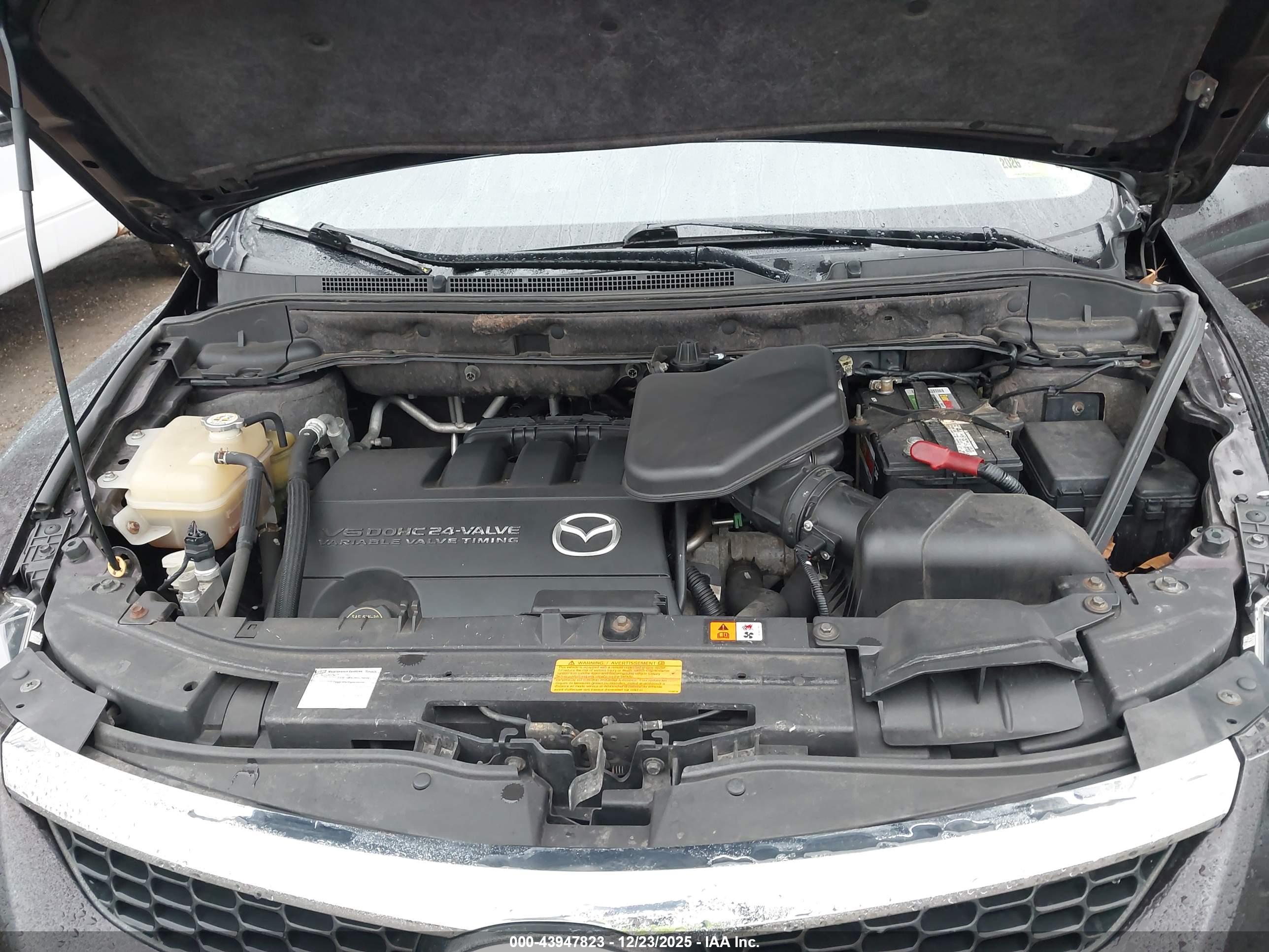 MAZDA CX-9 image 10