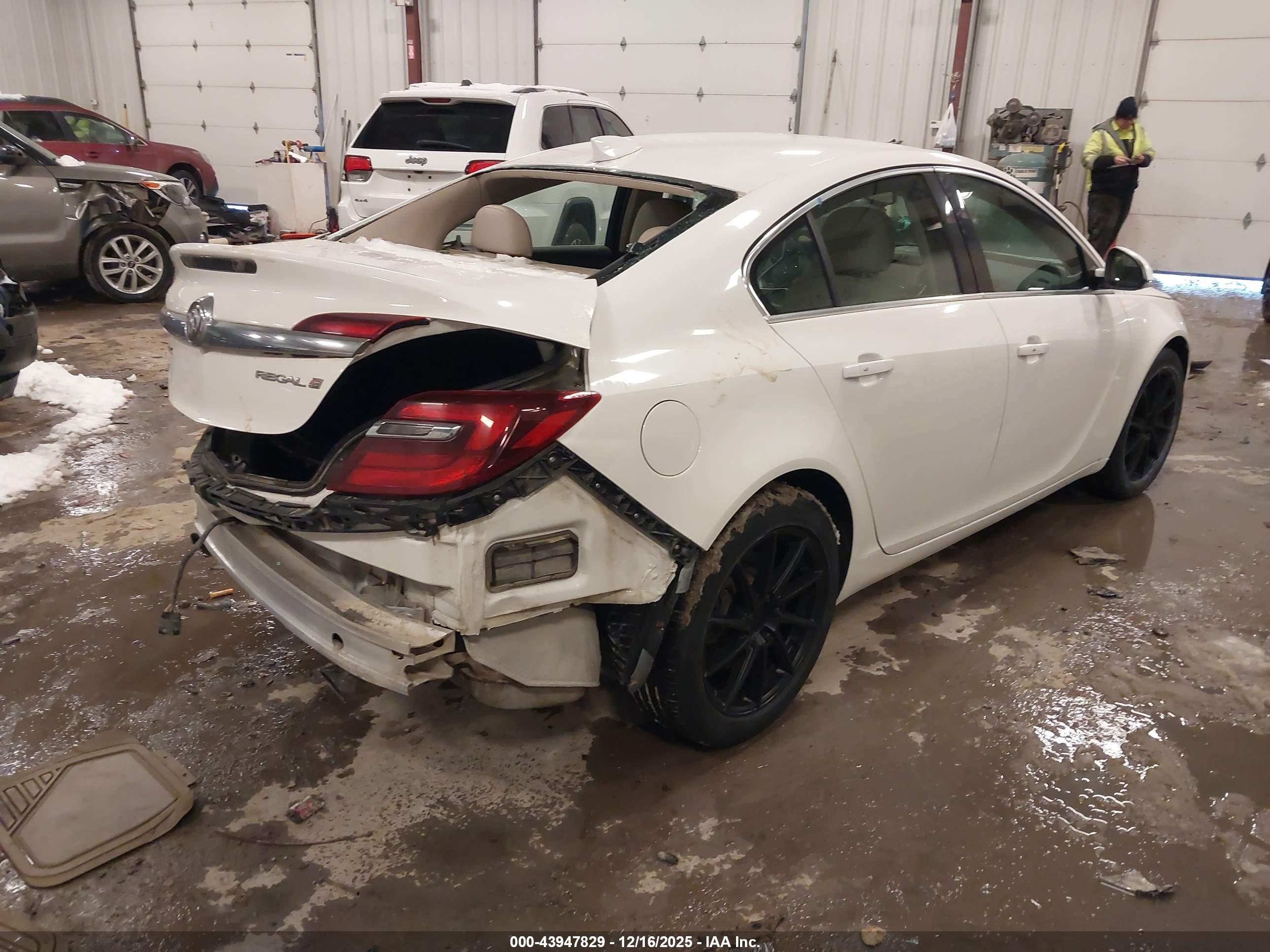 BUICK REGAL image 4